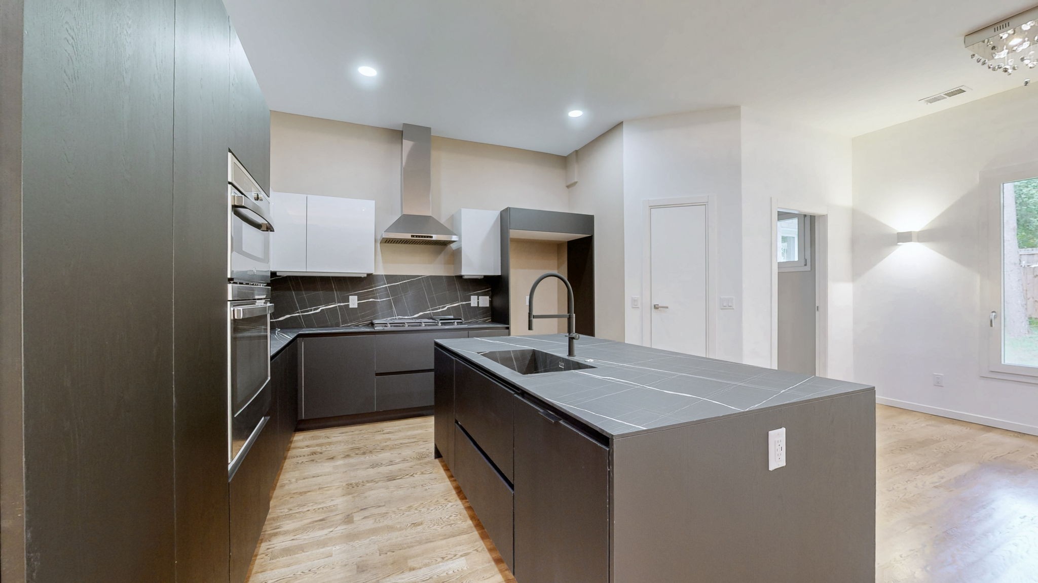 2836 Pedigo Pl Property Photo 9