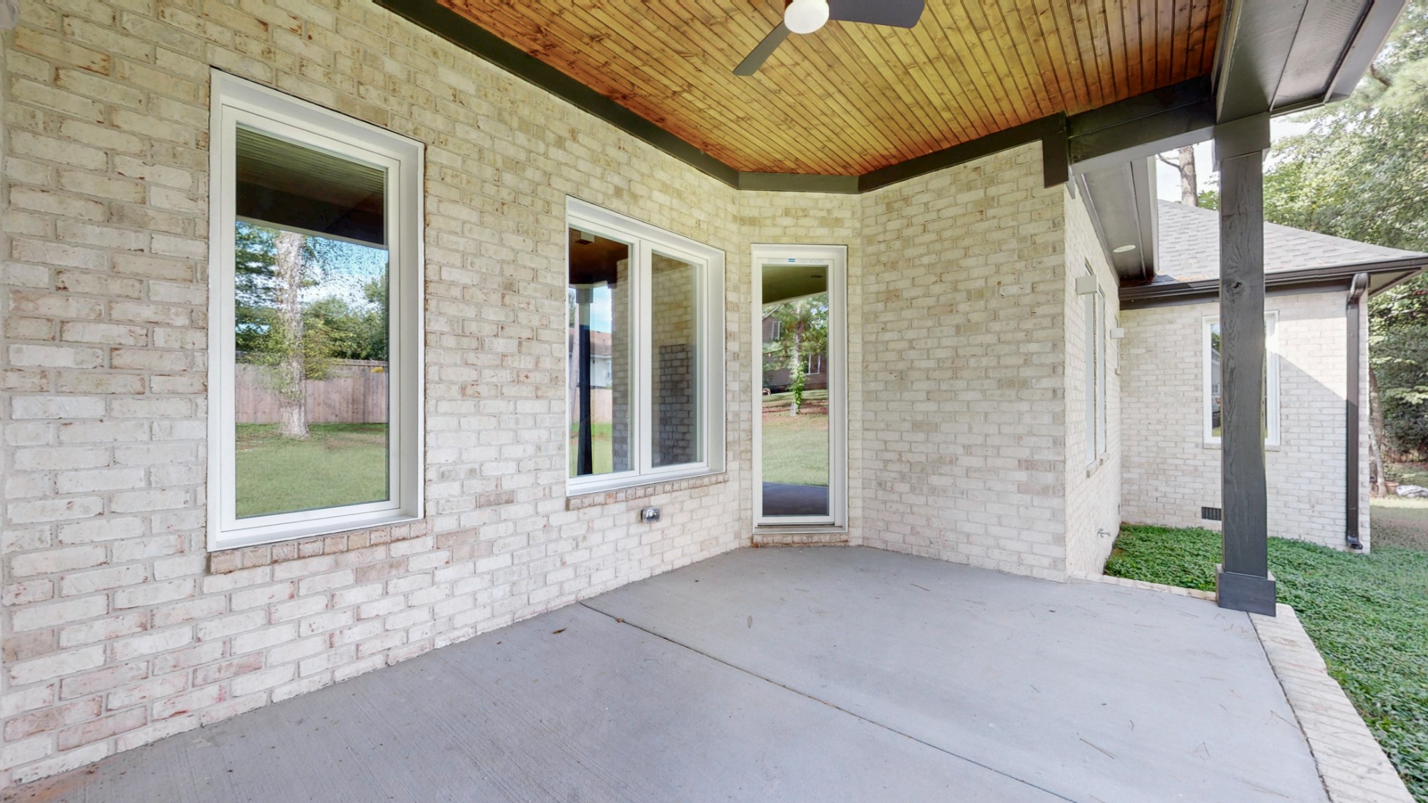 2836 Pedigo Pl Property Photo 42