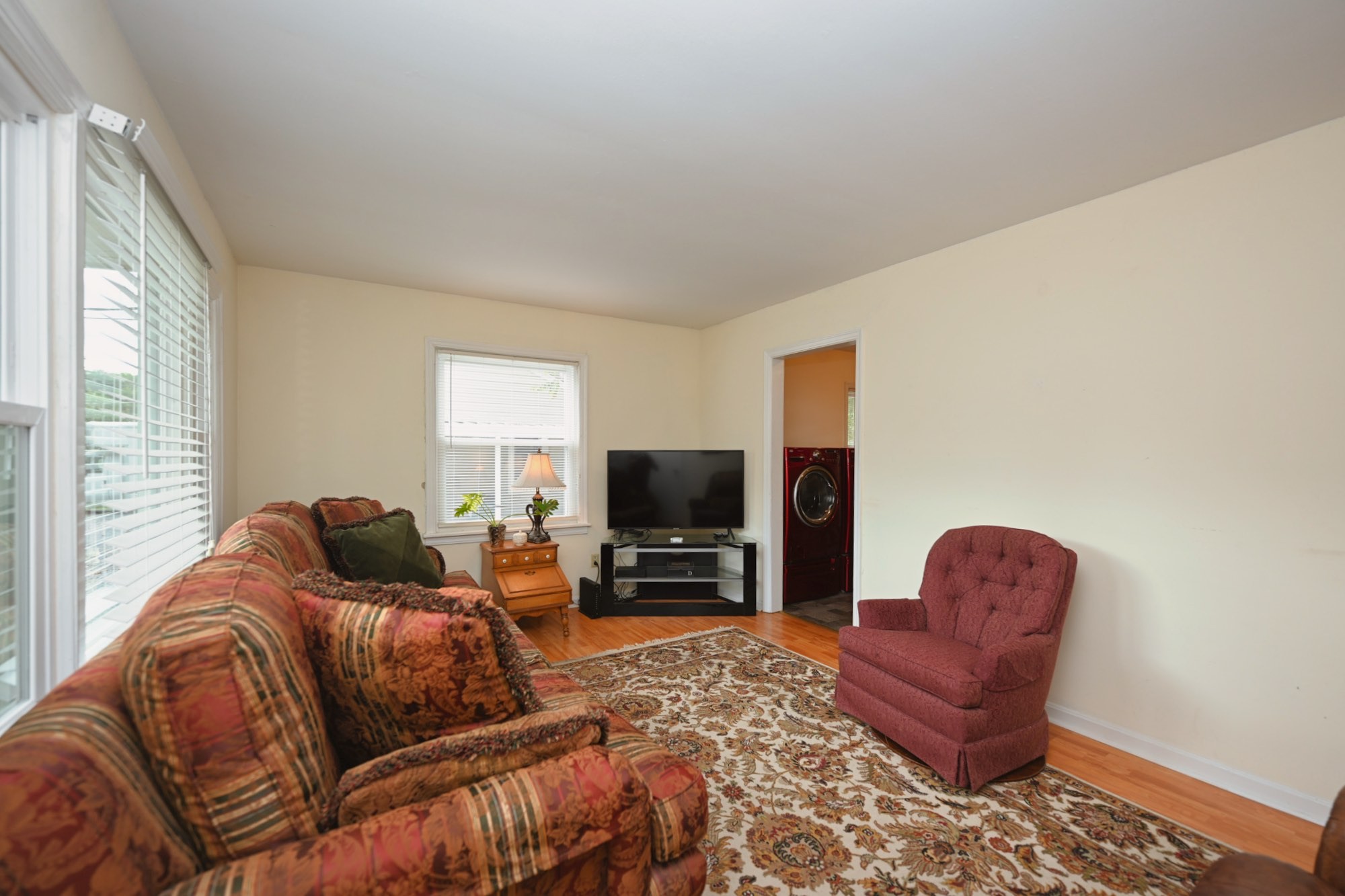 212 Nokes Dr Property Photo 5