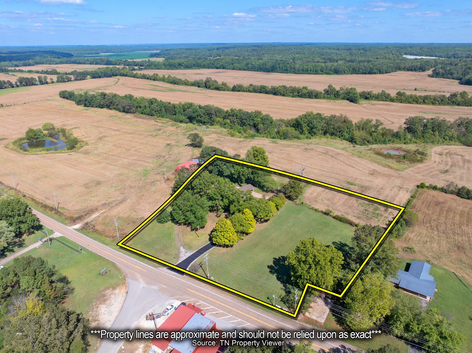 6920 Highway 192 Property Photo 11