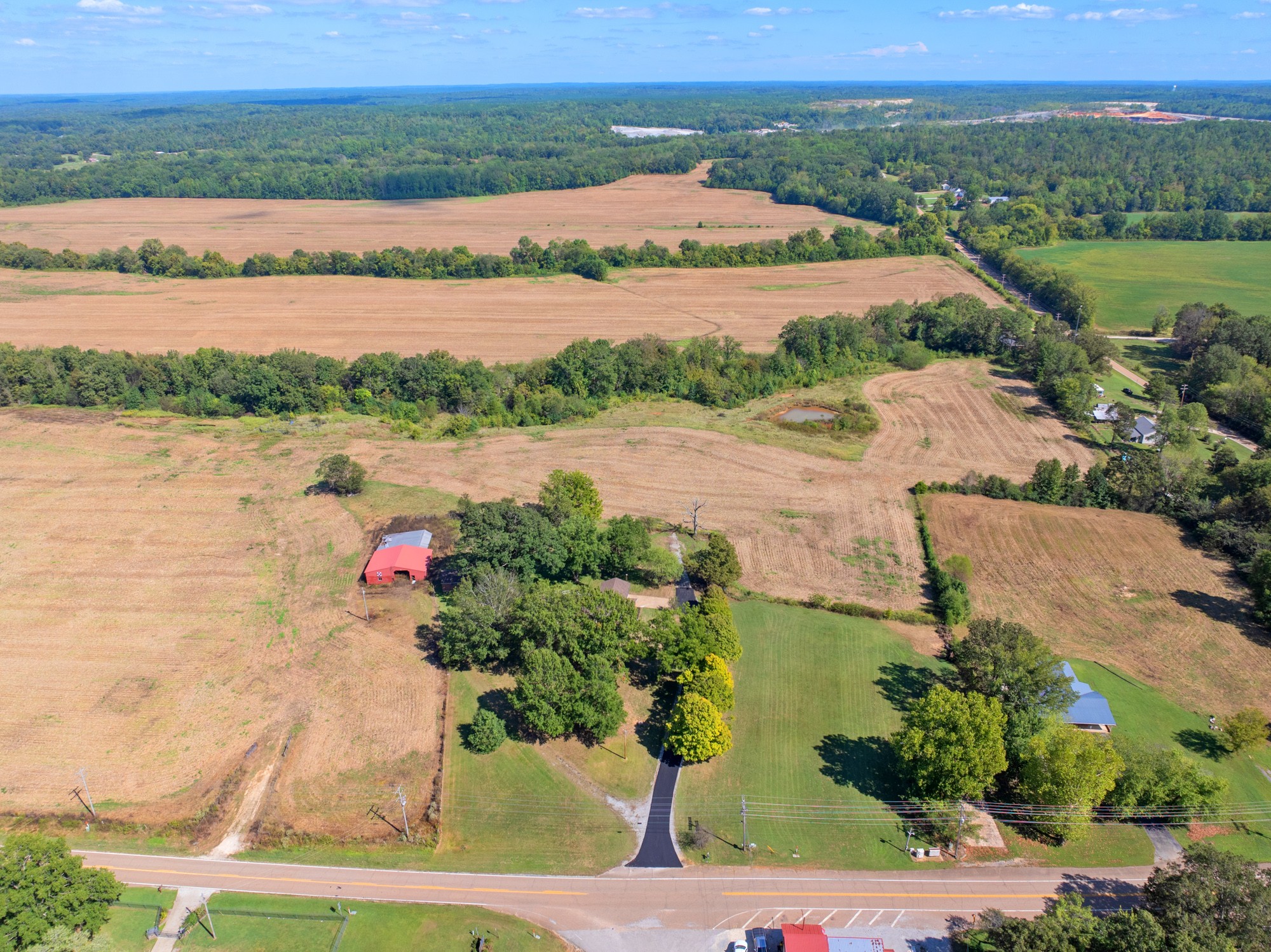 6920 Highway 192 Property Photo 13