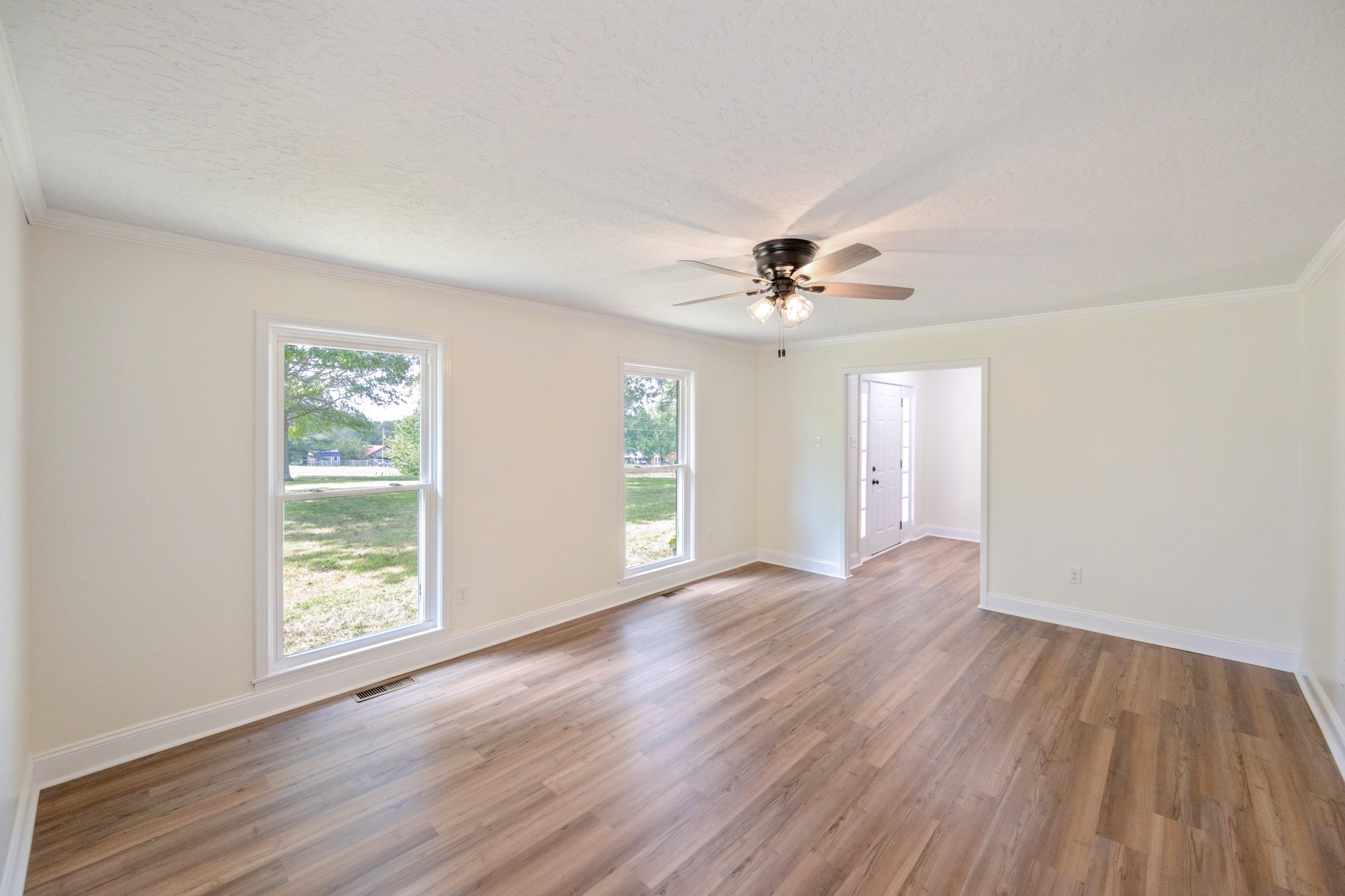 6920 Highway 192 Property Photo 17
