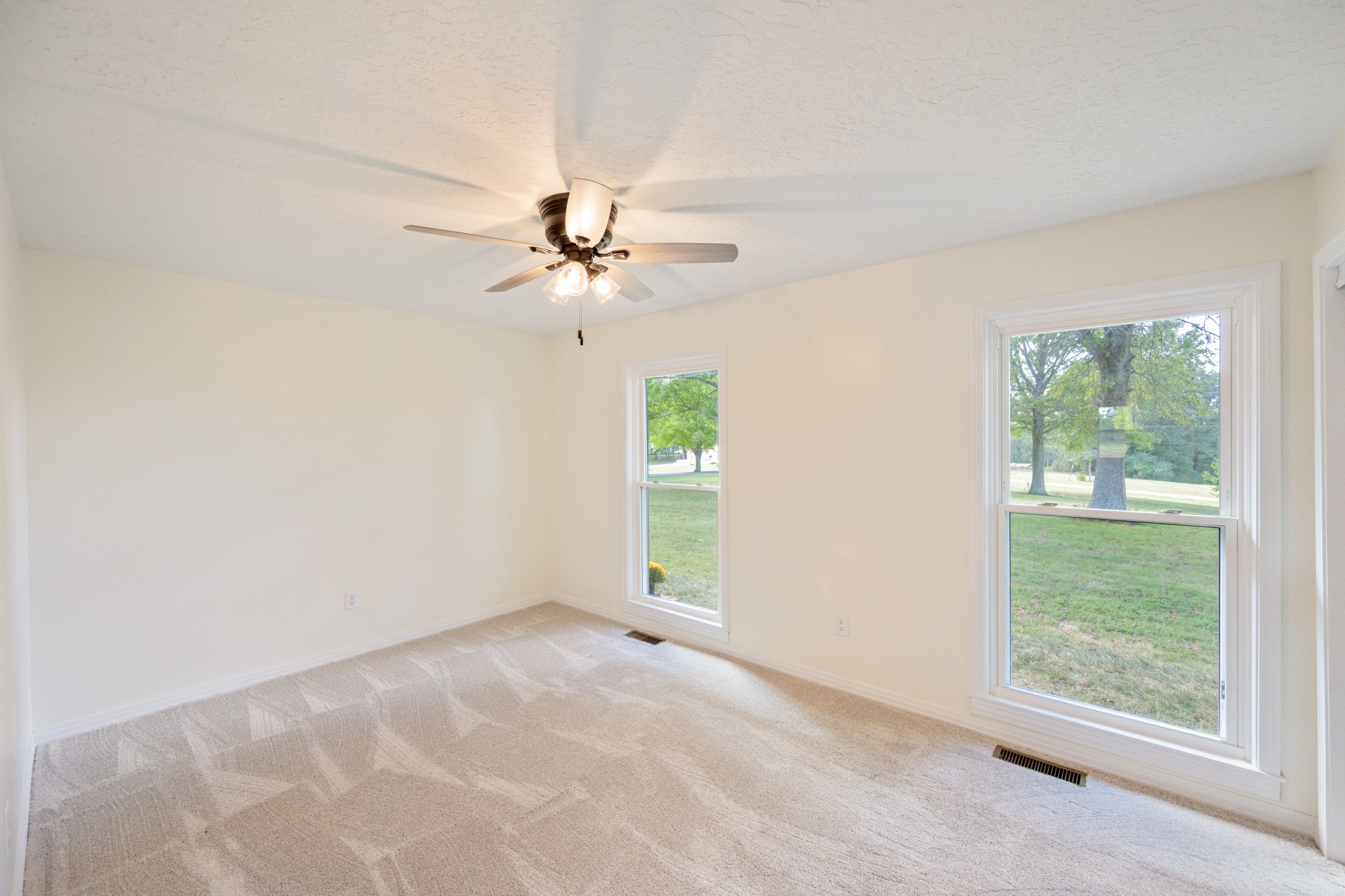 6920 Highway 192 Property Photo 25