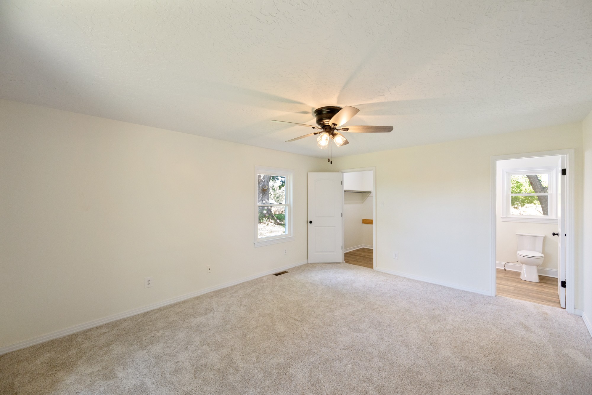 6920 Highway 192 Property Photo 27