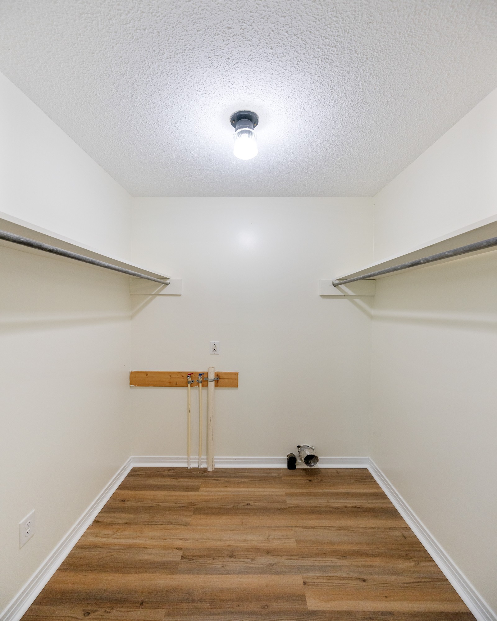 6920 Highway 192 Property Photo 31