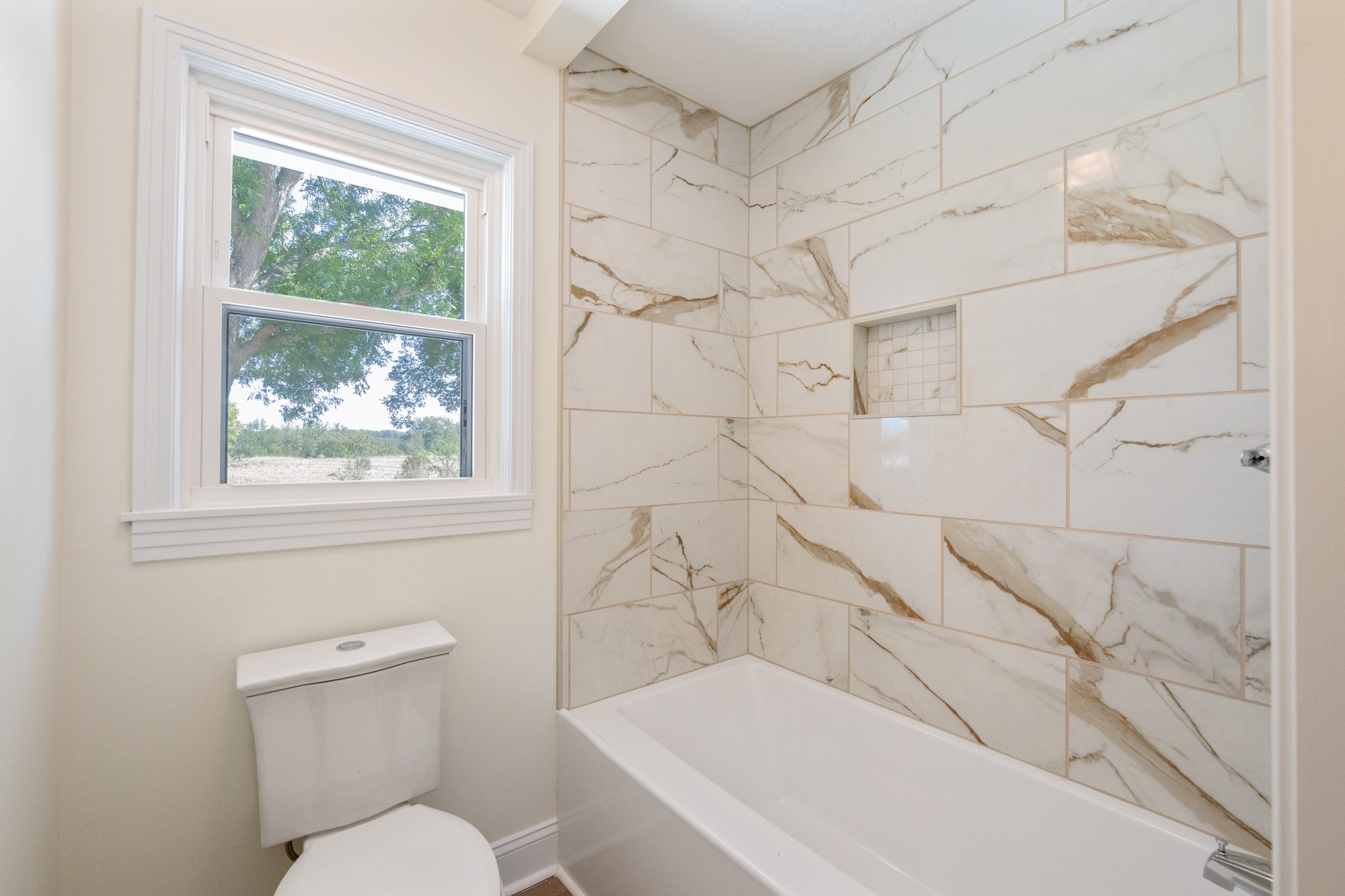 6920 Highway 192 Property Photo 34