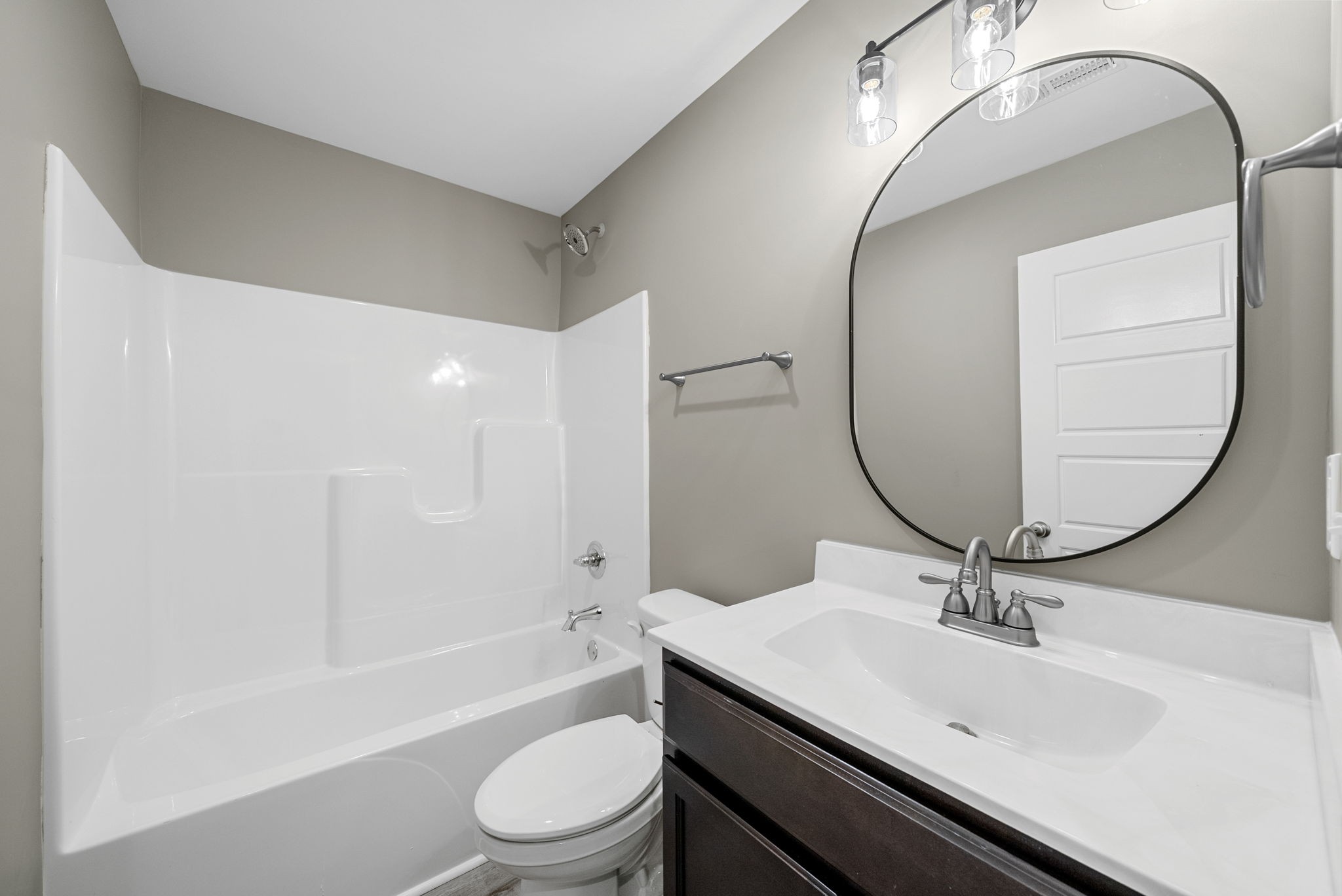 115 Holley St Property Photo 12