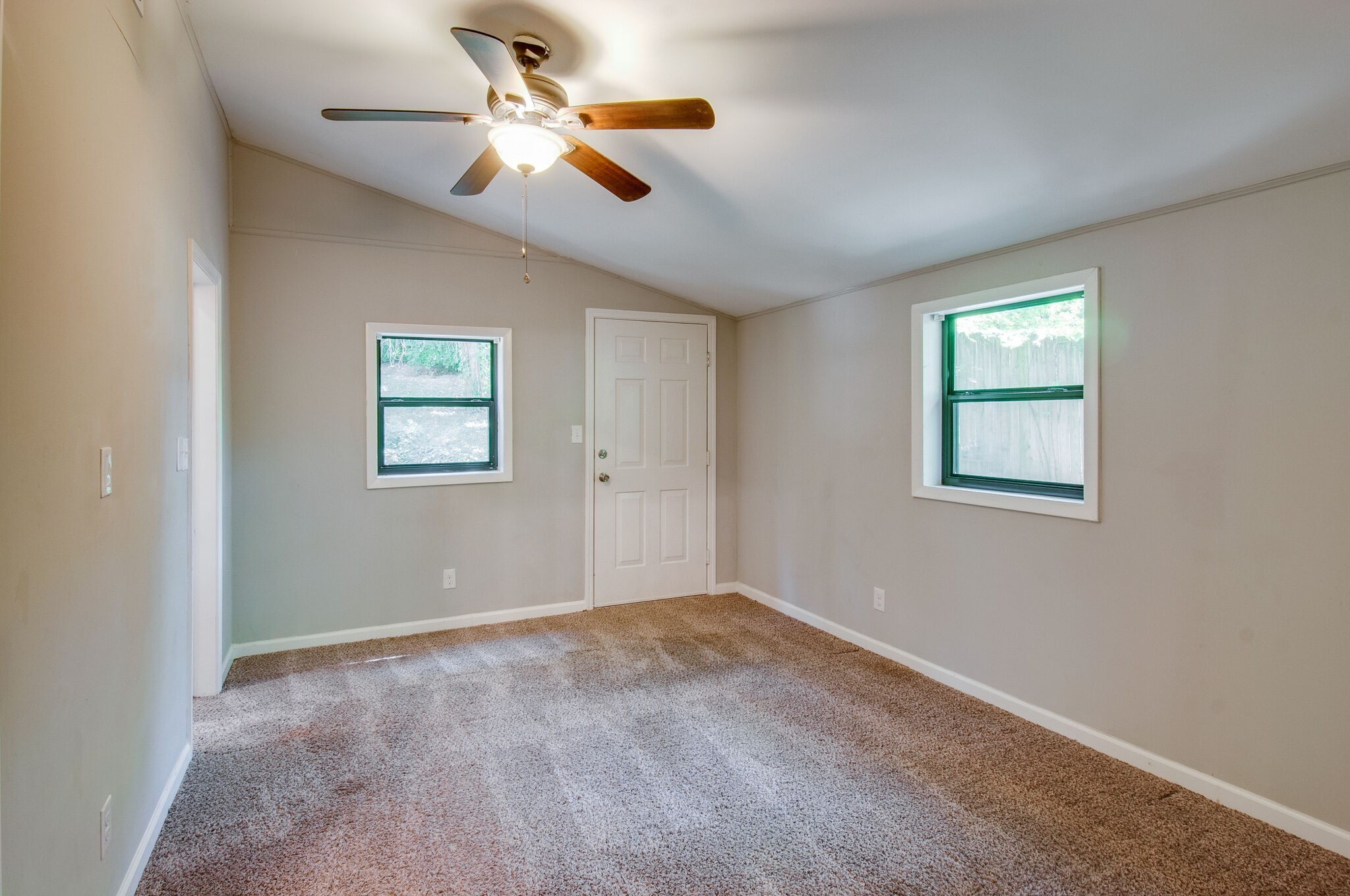 625 Mercer Dr Property Photo 11