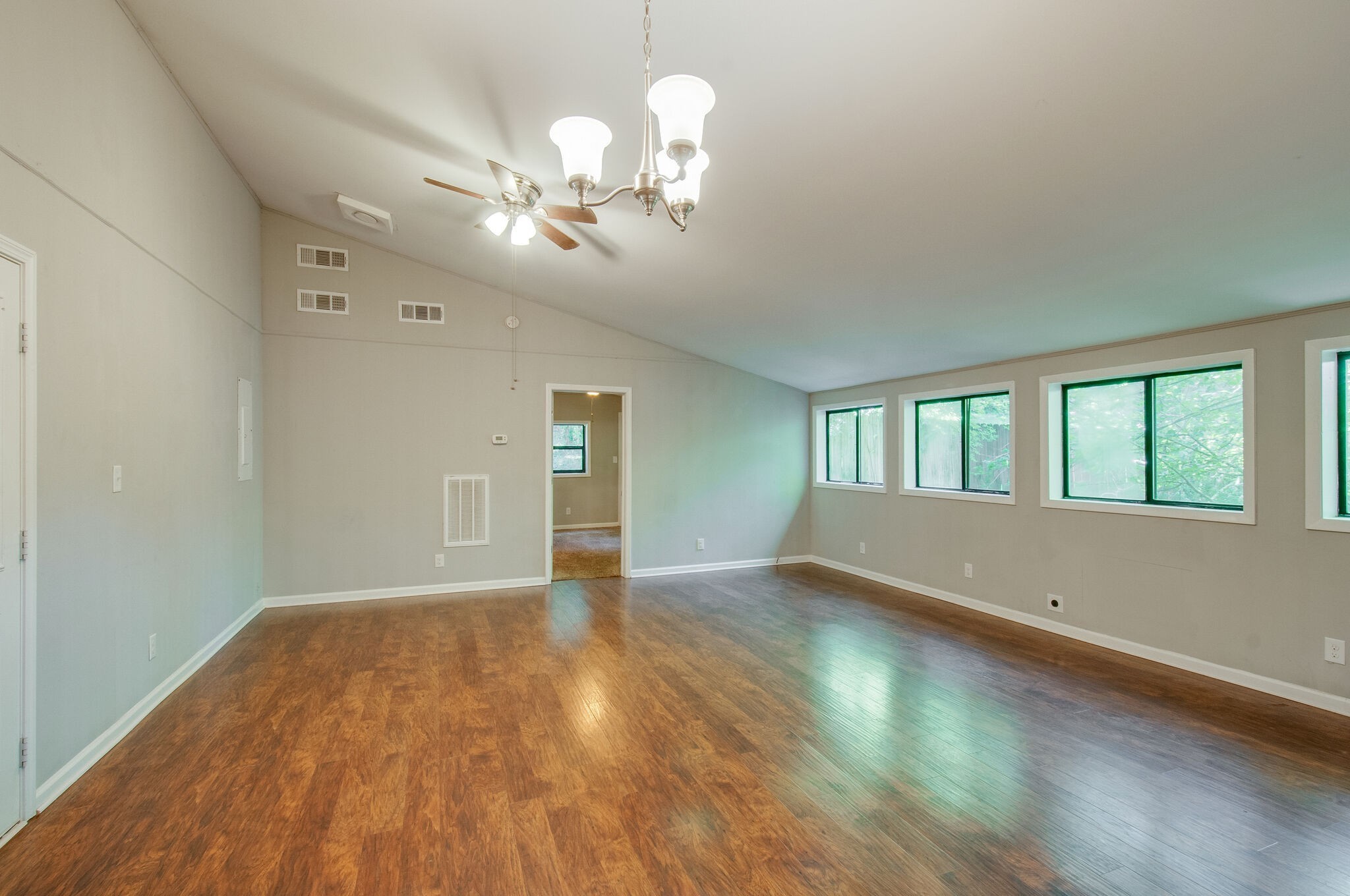 625 Mercer Dr Property Photo 13