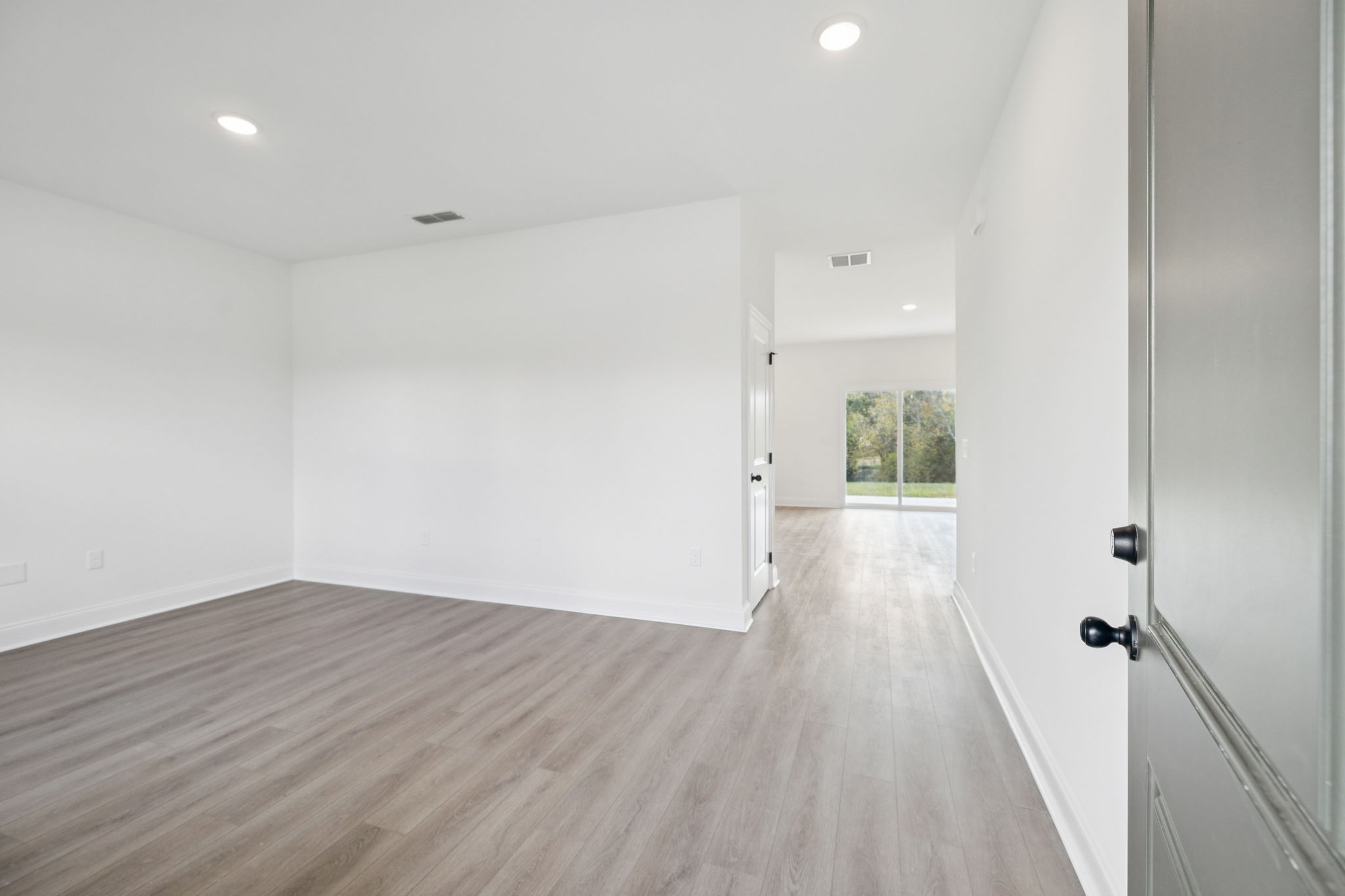 116 Dahlia Dr Property Photo 7