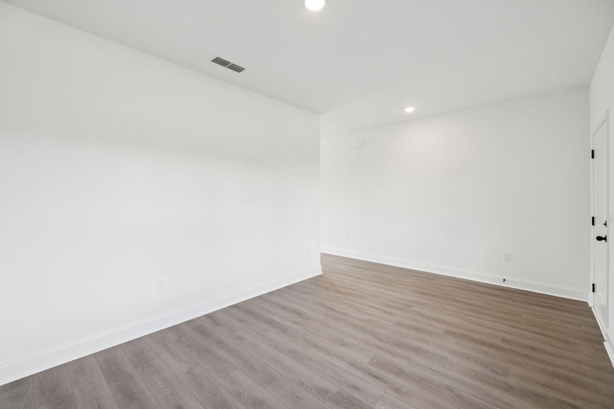 116 Dahlia Dr Property Photo 9