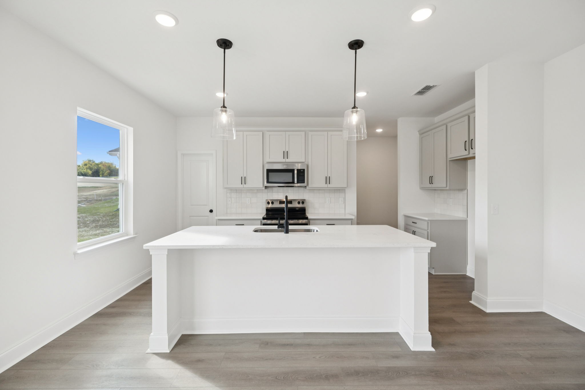 116 Dahlia Dr Property Photo 13