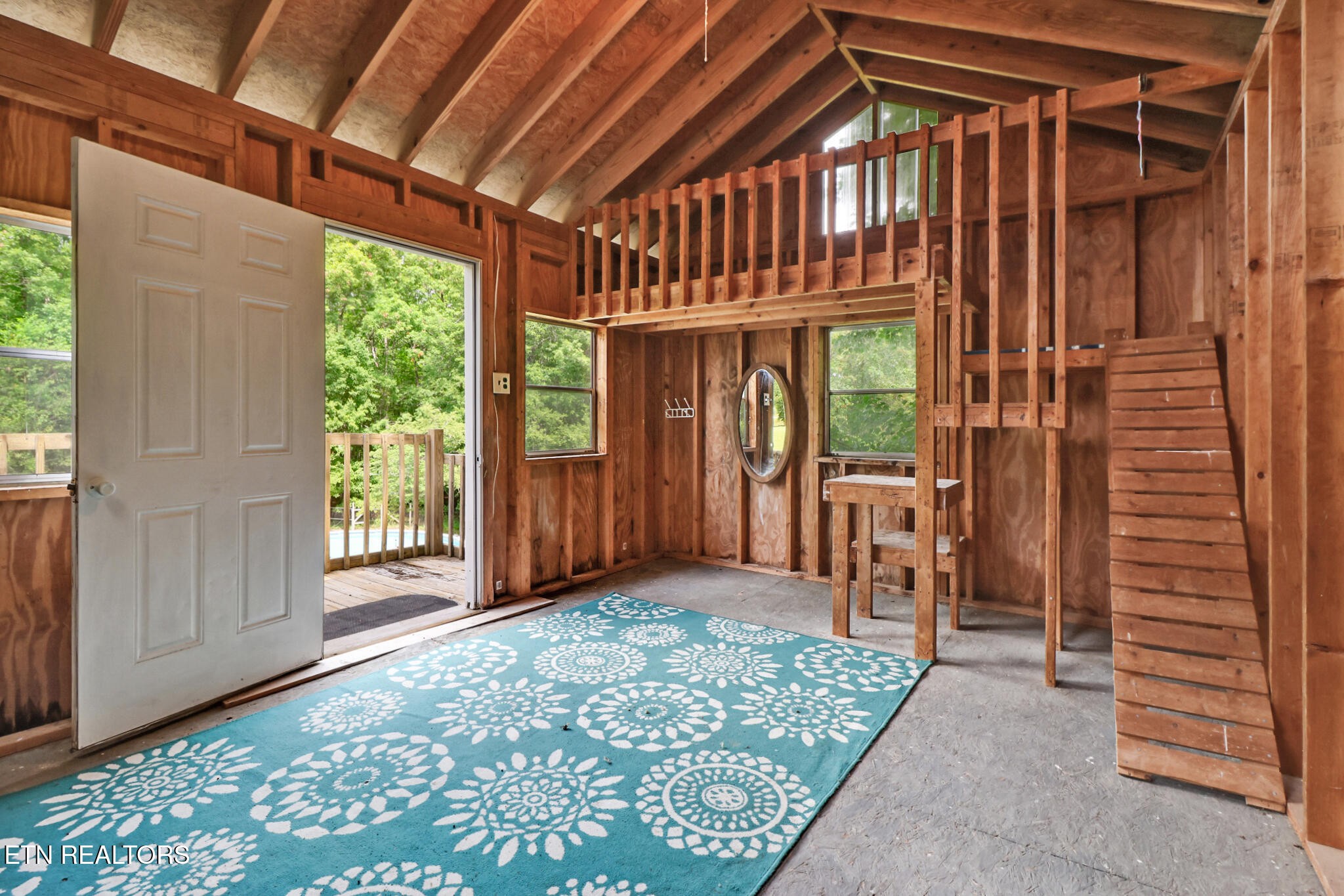 16501 Genesis Rd Property Photo 20