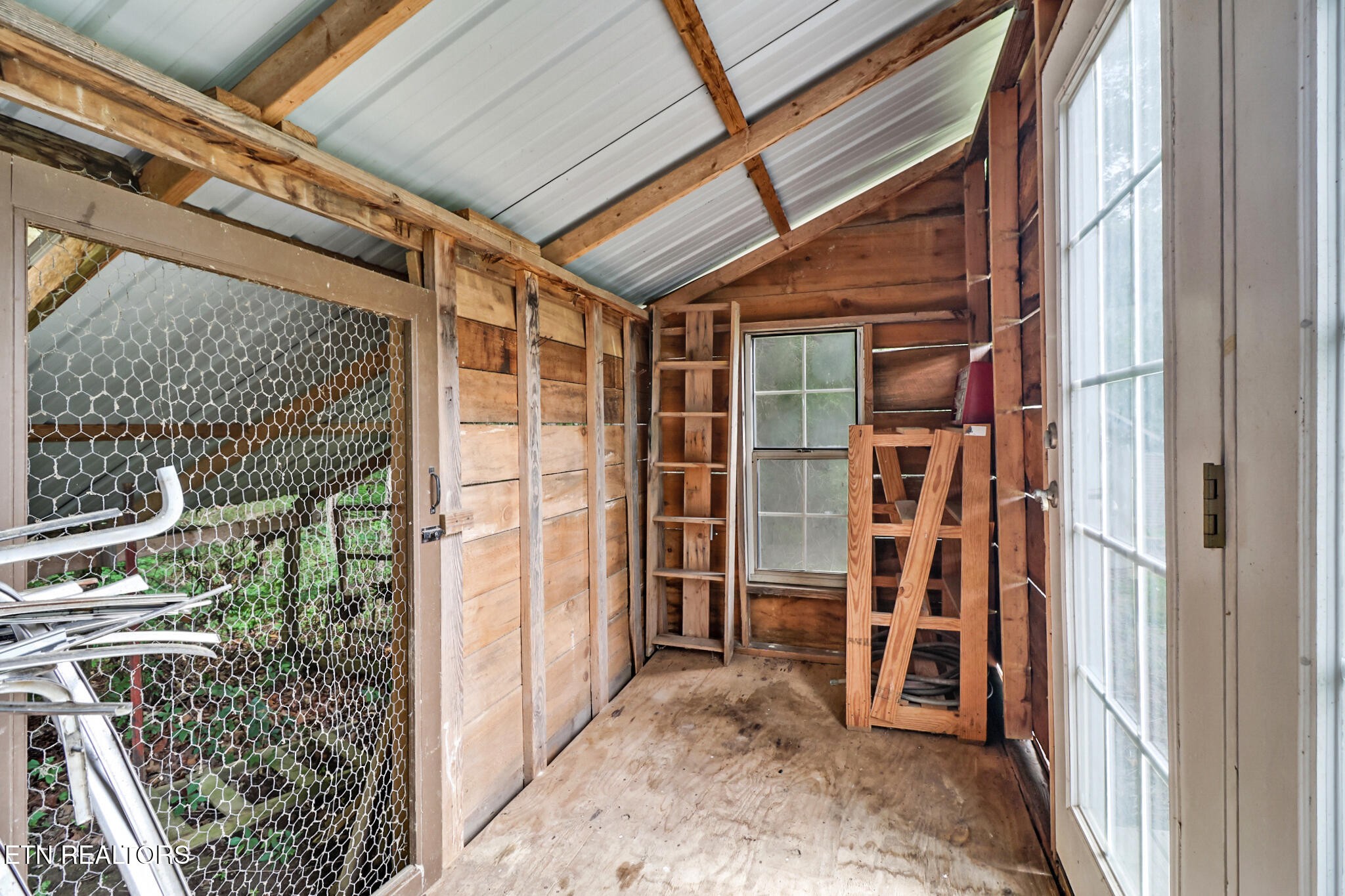 16501 Genesis Rd Property Photo 21