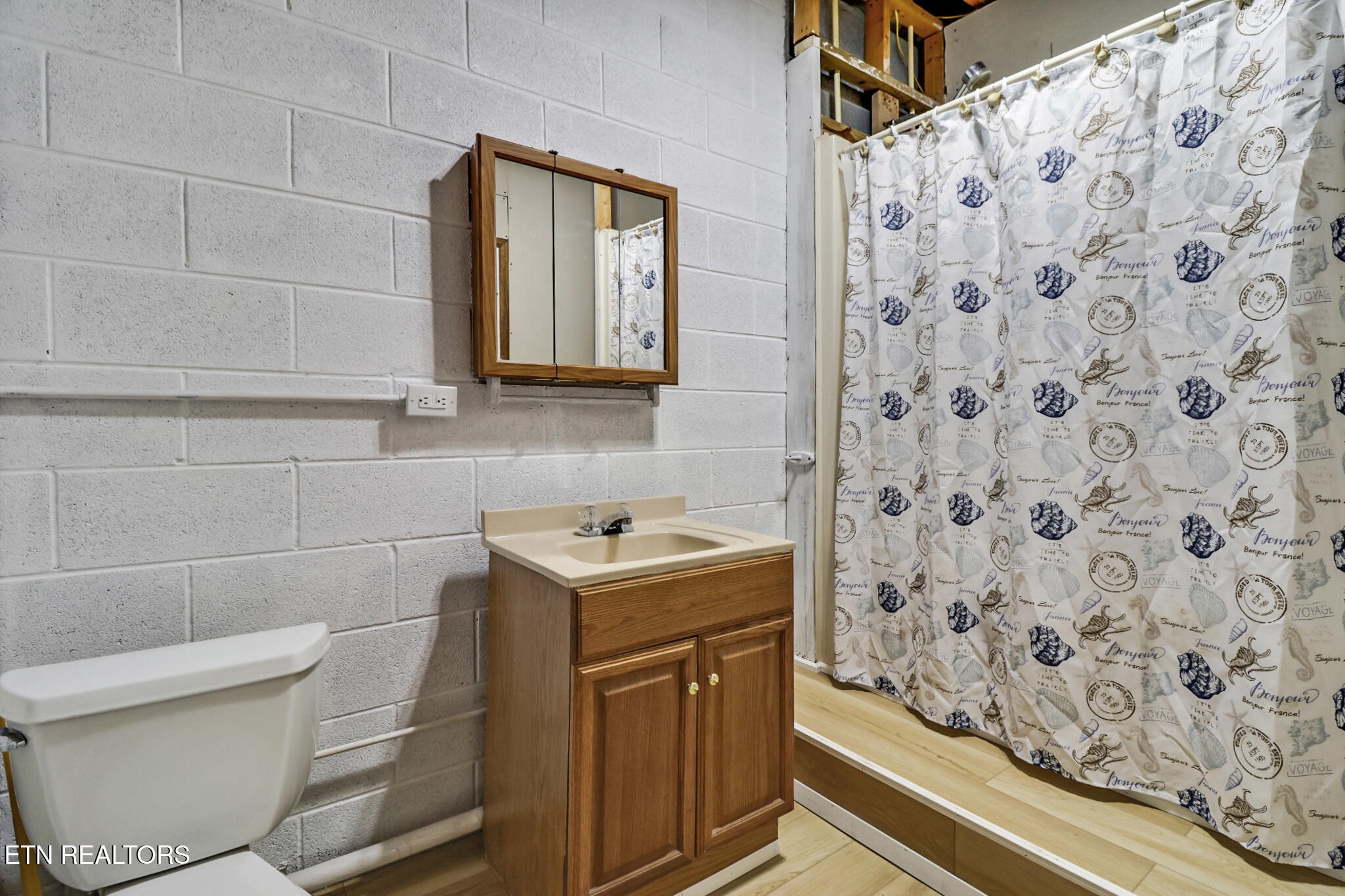 16501 Genesis Rd Property Photo 53