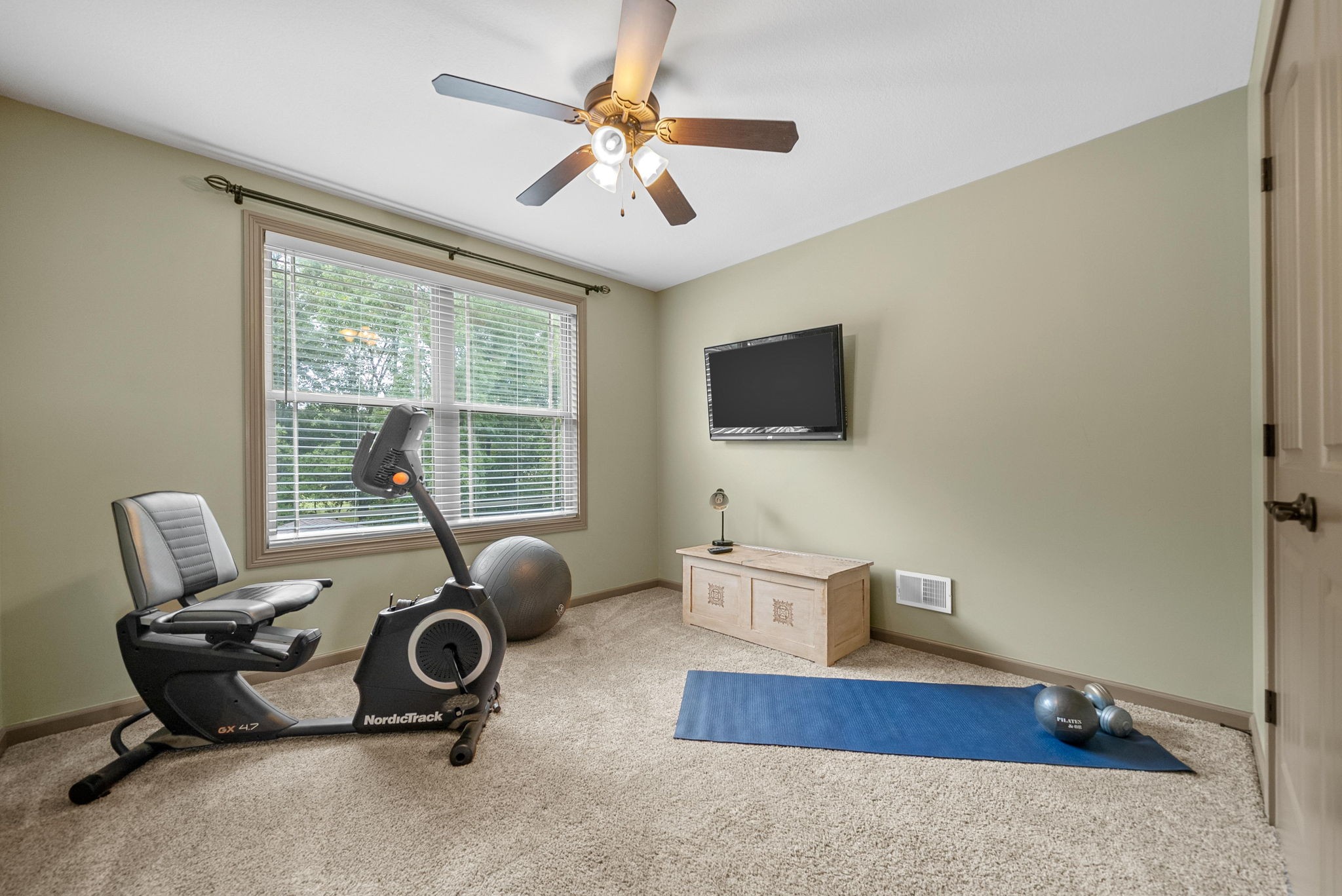 4569 Grovewood Court Property Photo 27