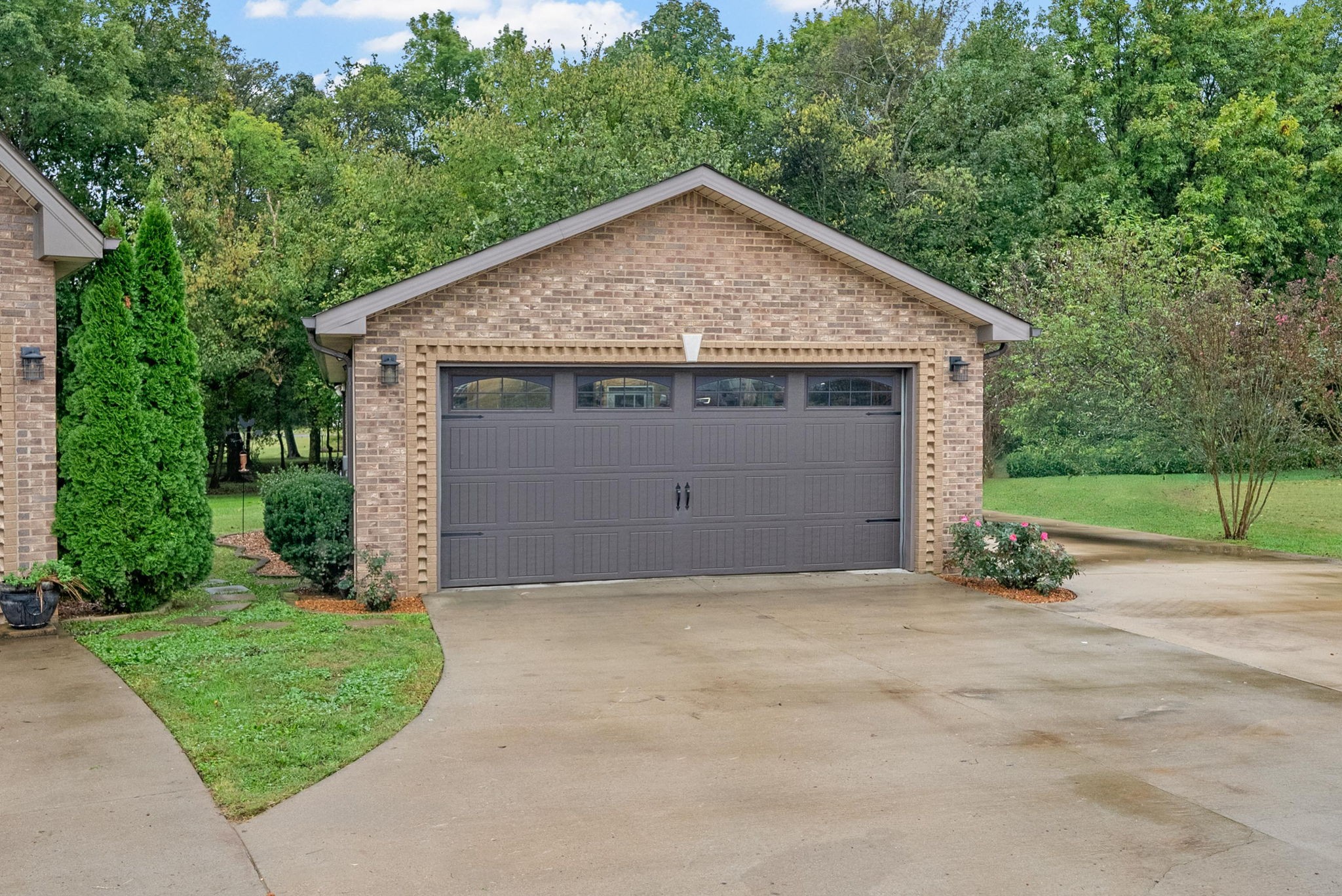 4569 Grovewood Court Property Photo 32