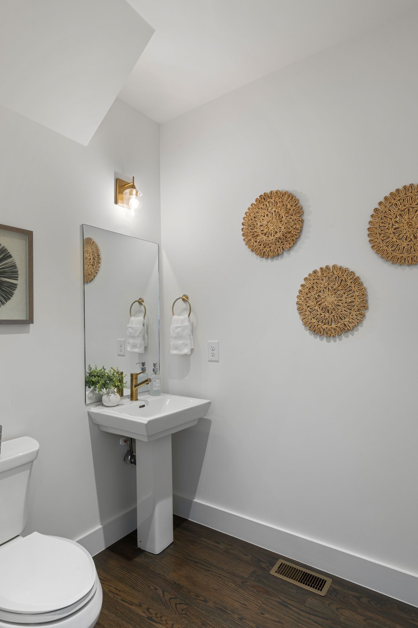 206 Ben Allen Rd Property Photo 15