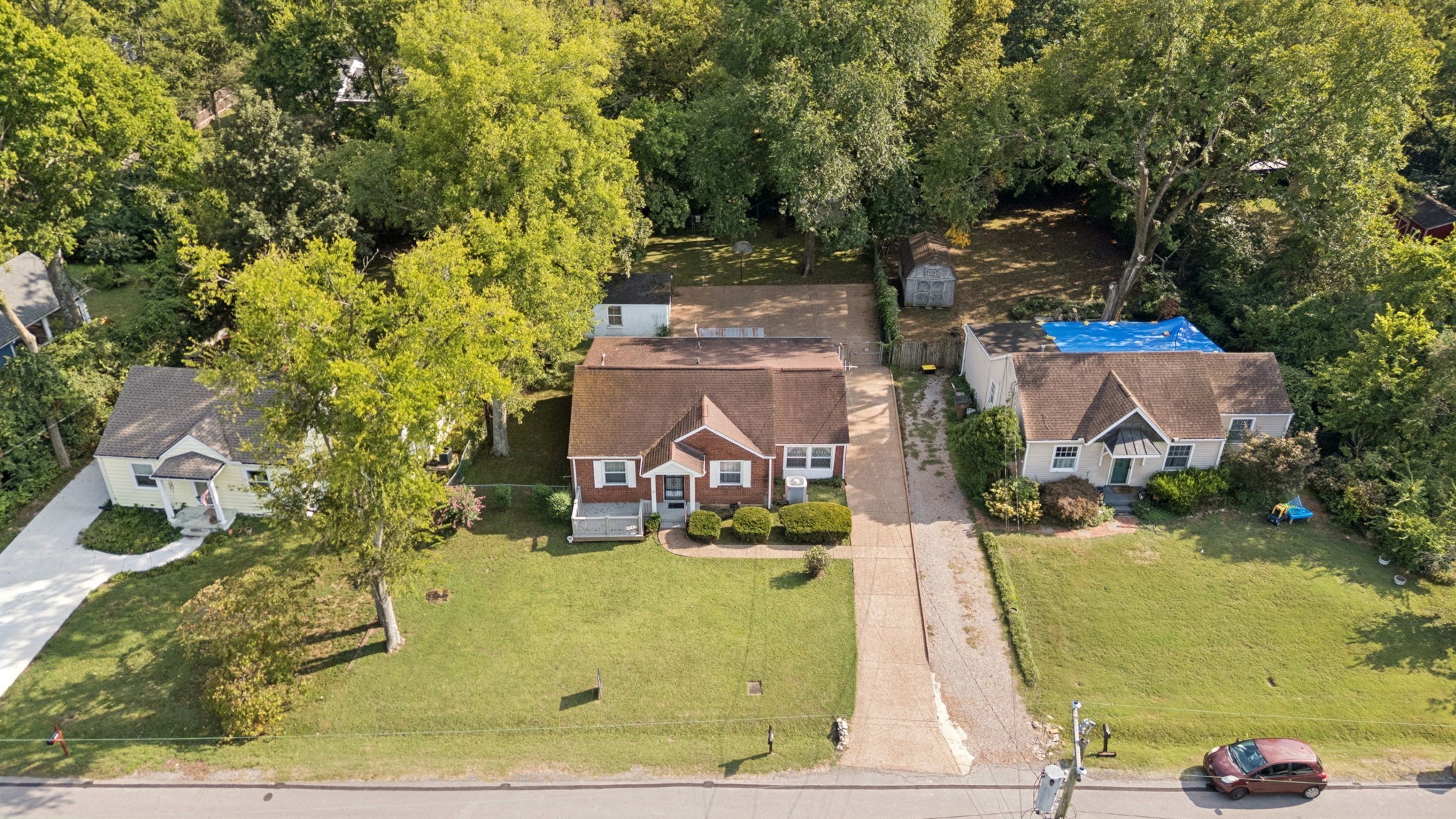 956 Graybar Ln Property Photo 37