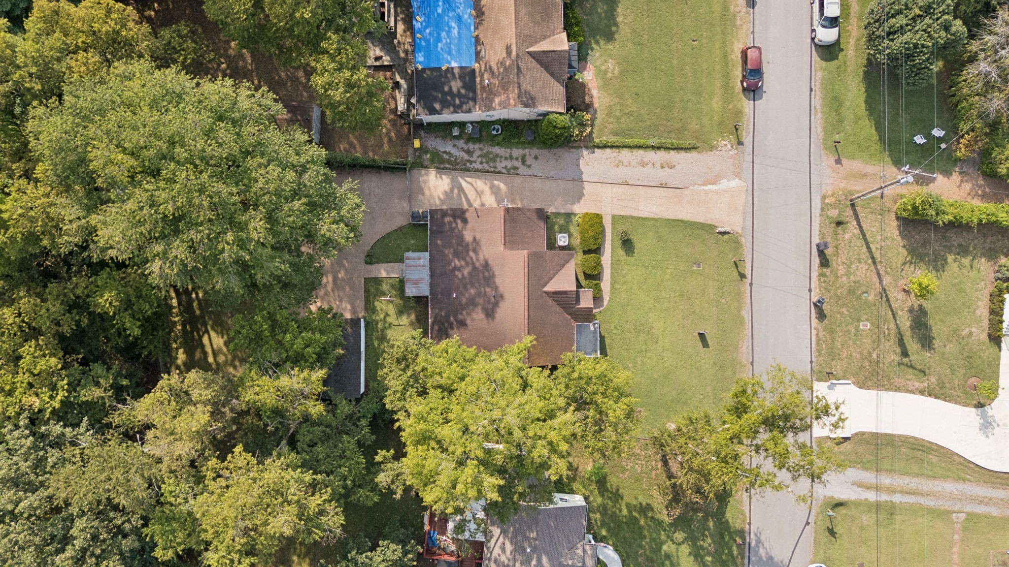 956 Graybar Ln Property Photo 38