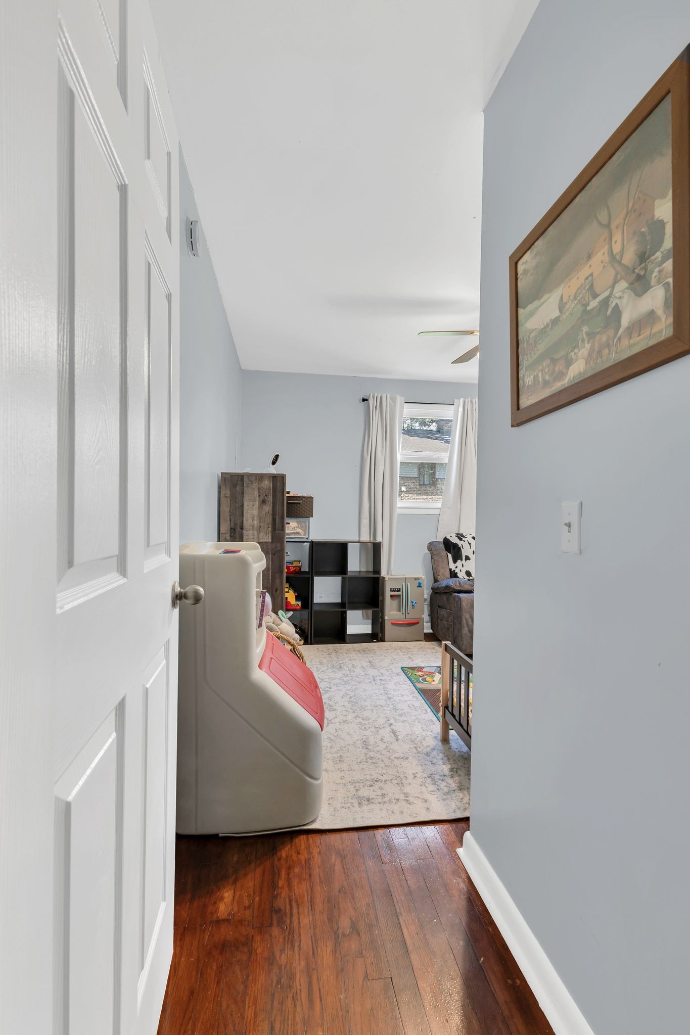 2103 Hillwood Dr Property Photo 6