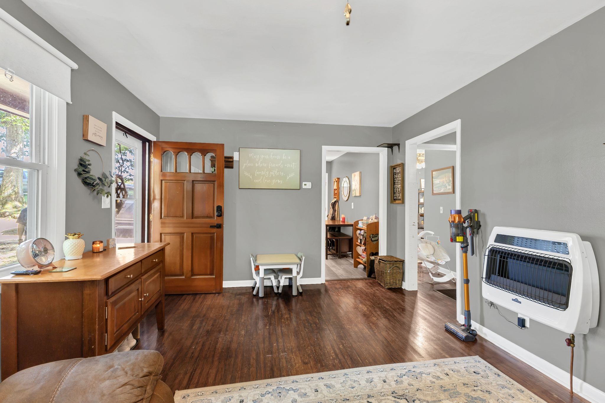 2103 Hillwood Dr Property Photo 18