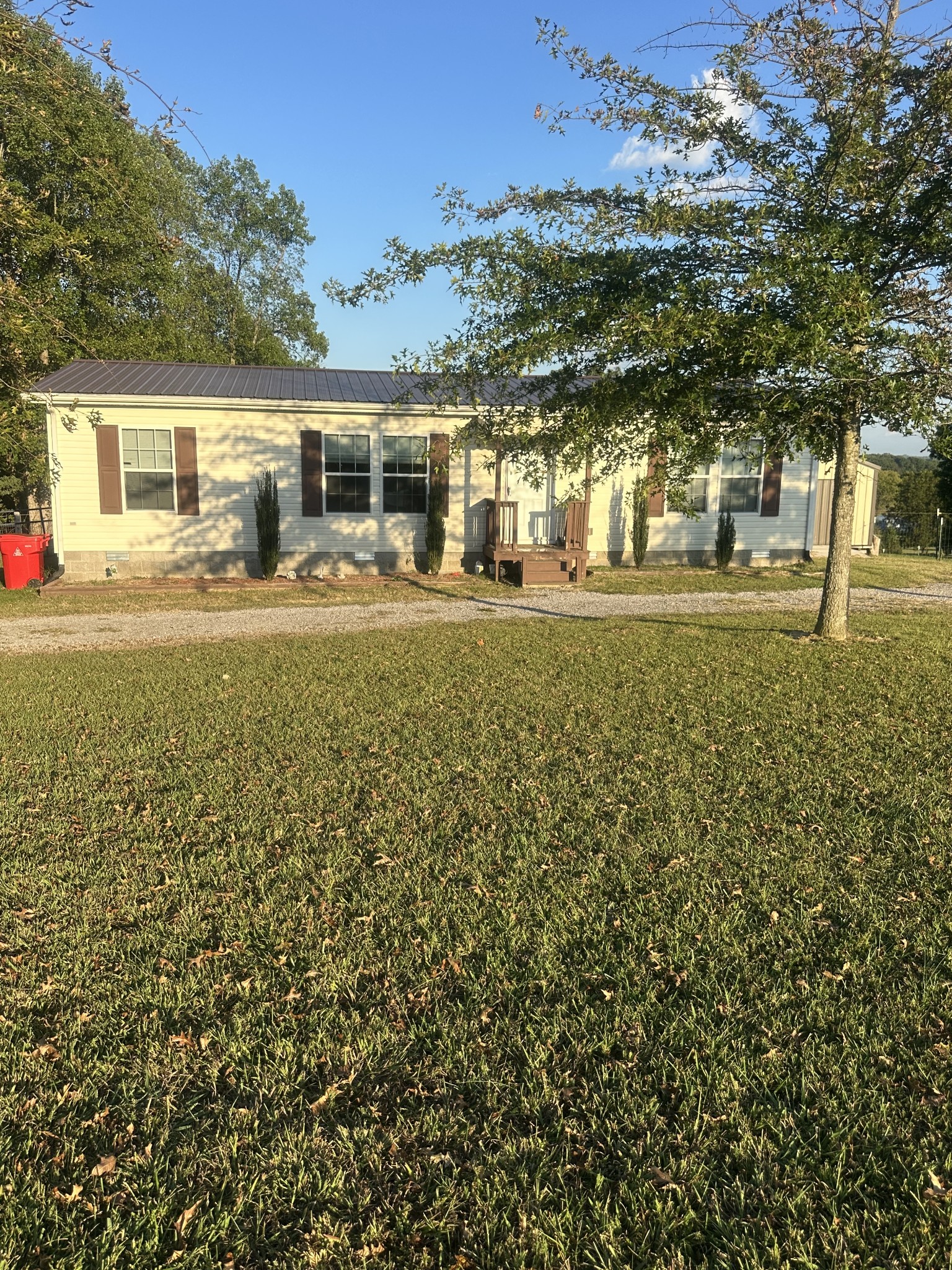 2486 Oakdale Rd Property Photo 1