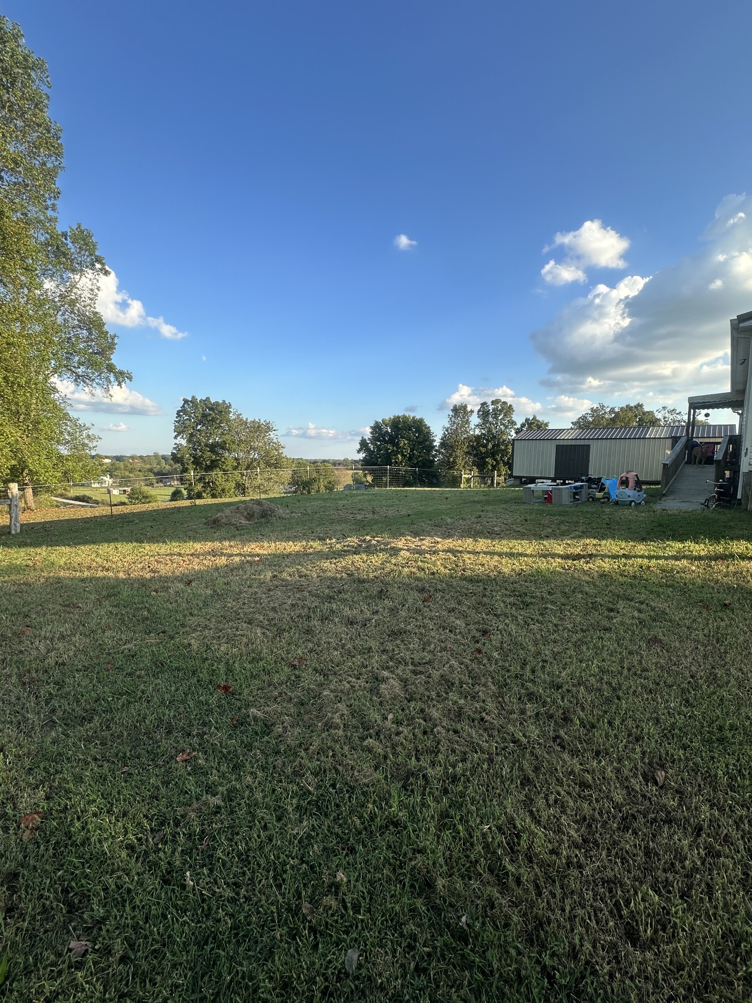 2486 Oakdale Rd Property Photo 10