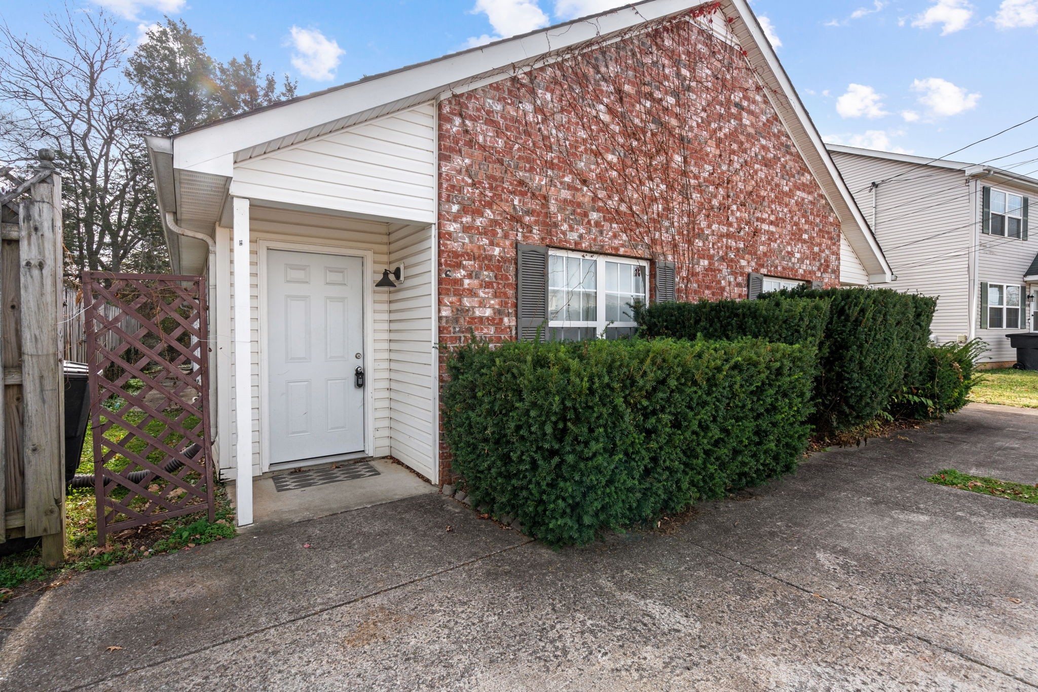 1578 Chariot Dr Property Photo 1