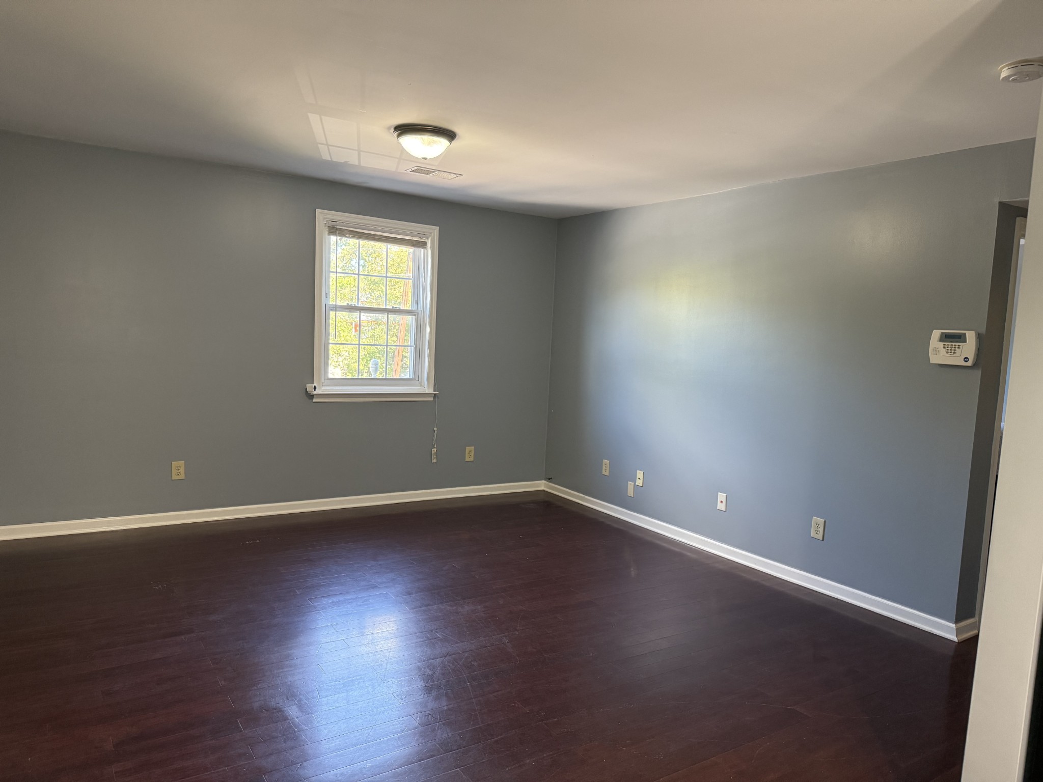 323 Forest Park Rd Property Photo 2