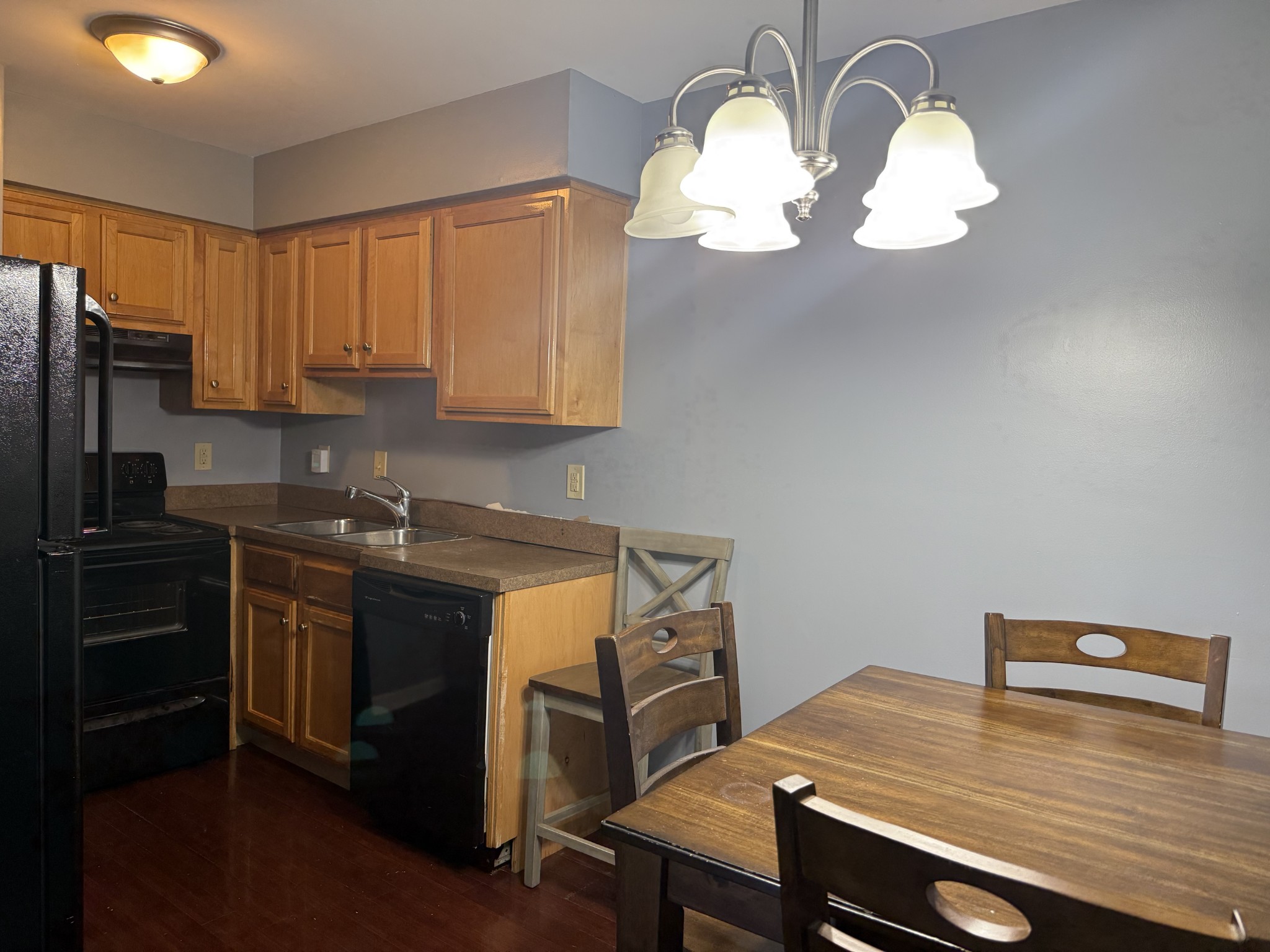 323 Forest Park Rd Property Photo 5