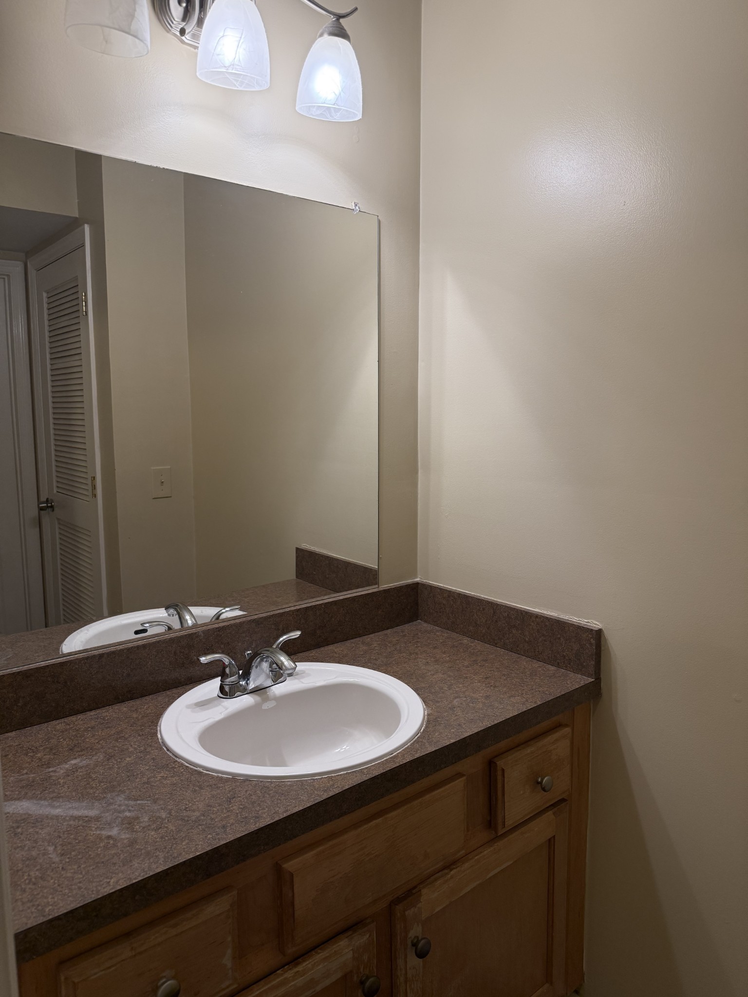 323 Forest Park Rd Property Photo 9