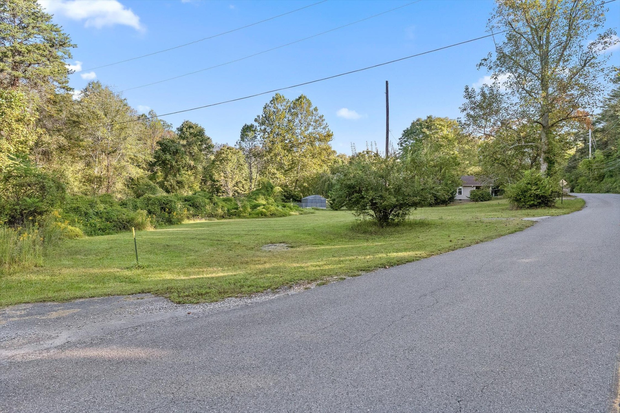 1612 Lula Lake Road Property Photo 2