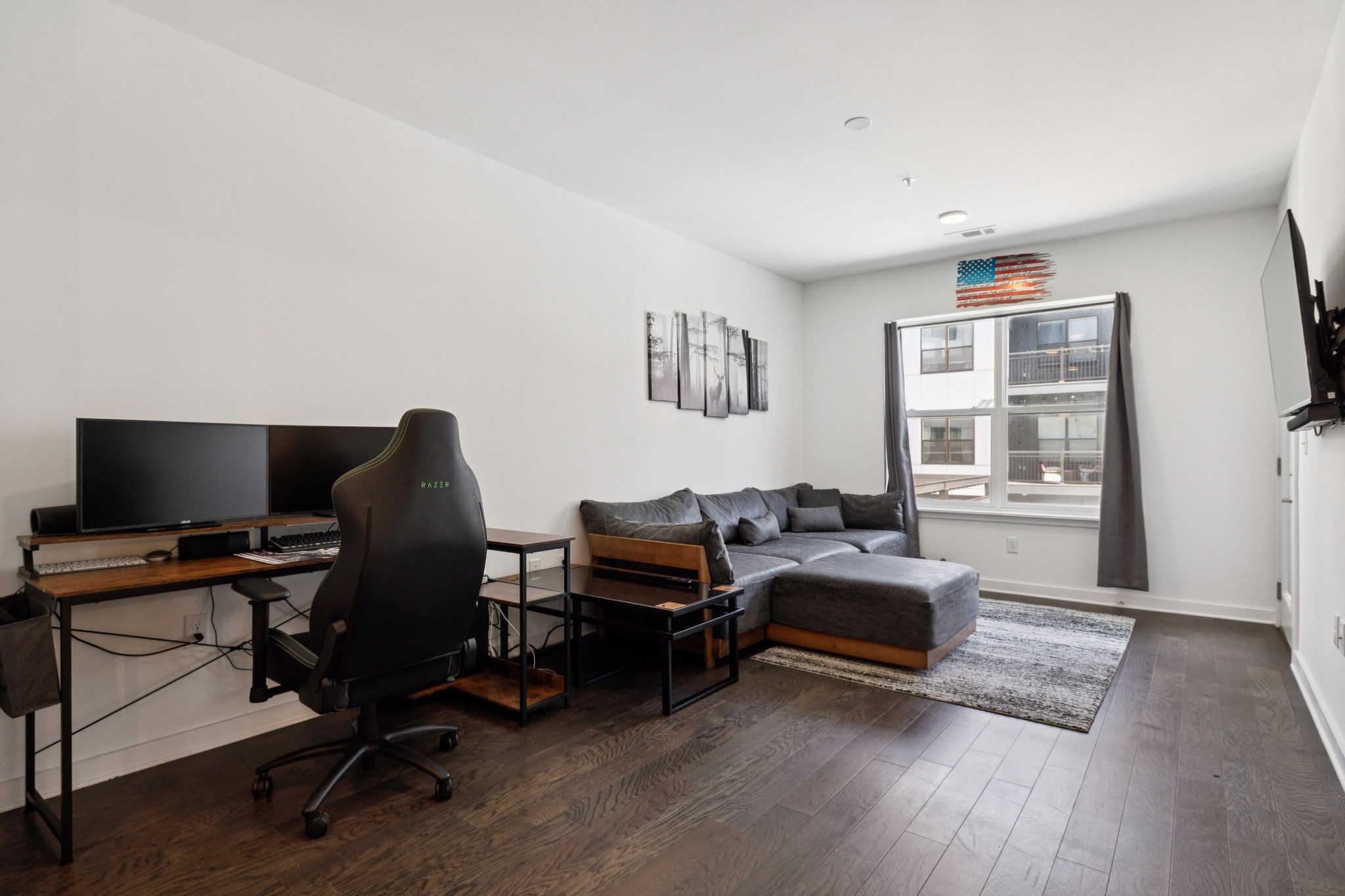 1677 54th Ave, N Property Photo 6