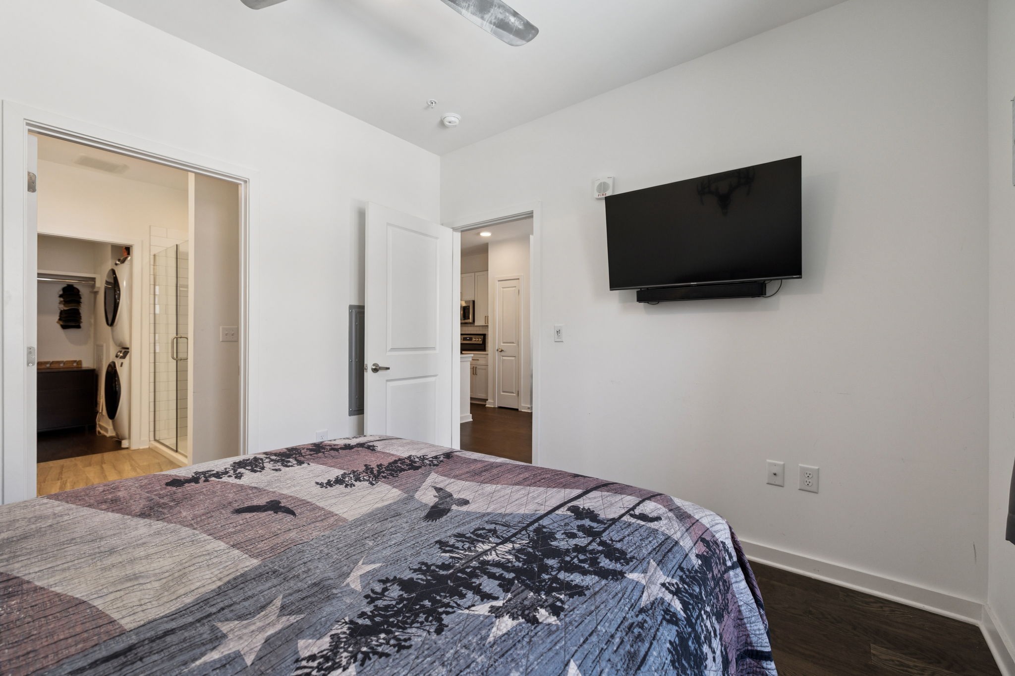 1677 54th Ave, N Property Photo 10