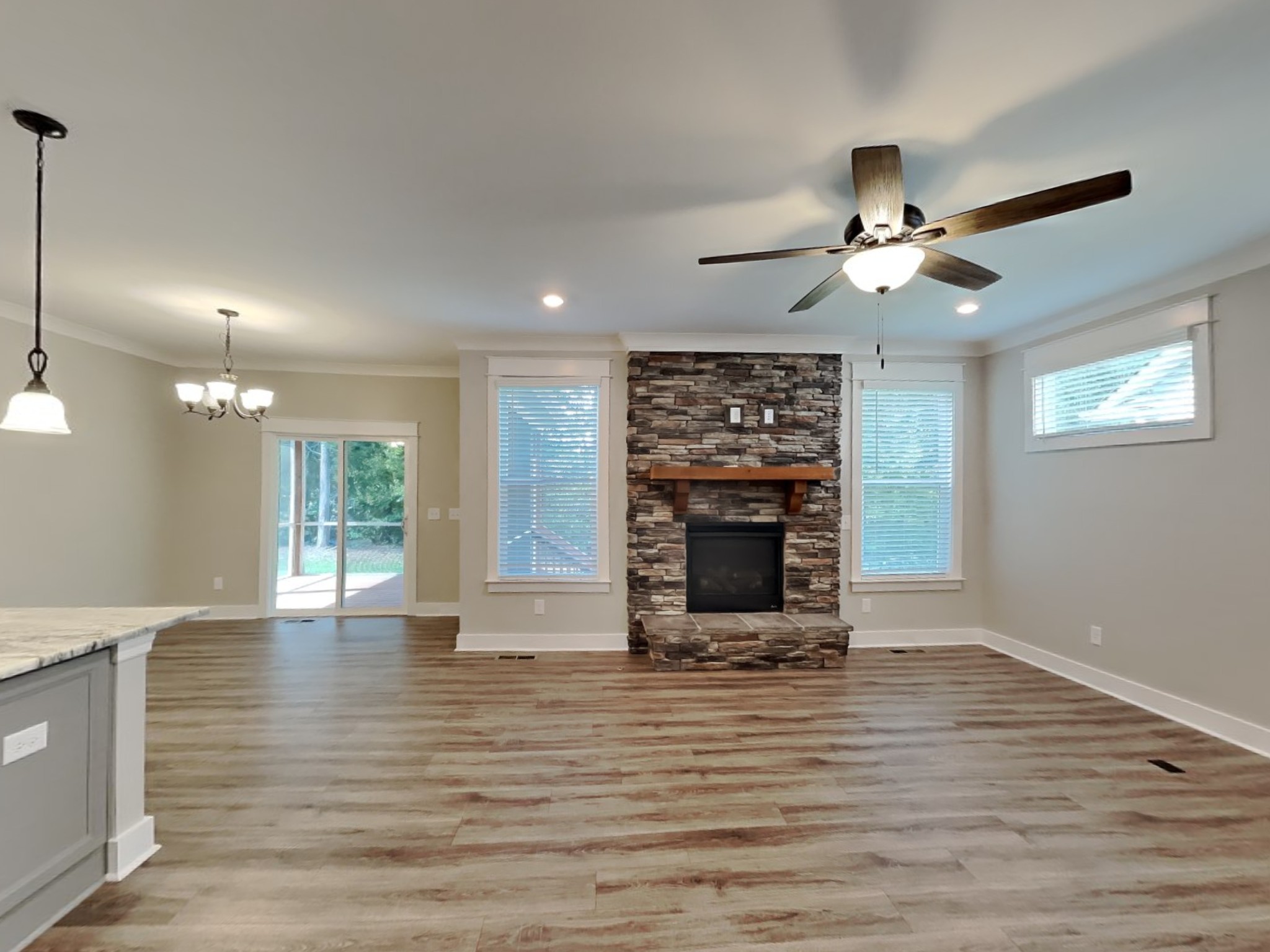 1406 Cotillion Dr Property Photo 2