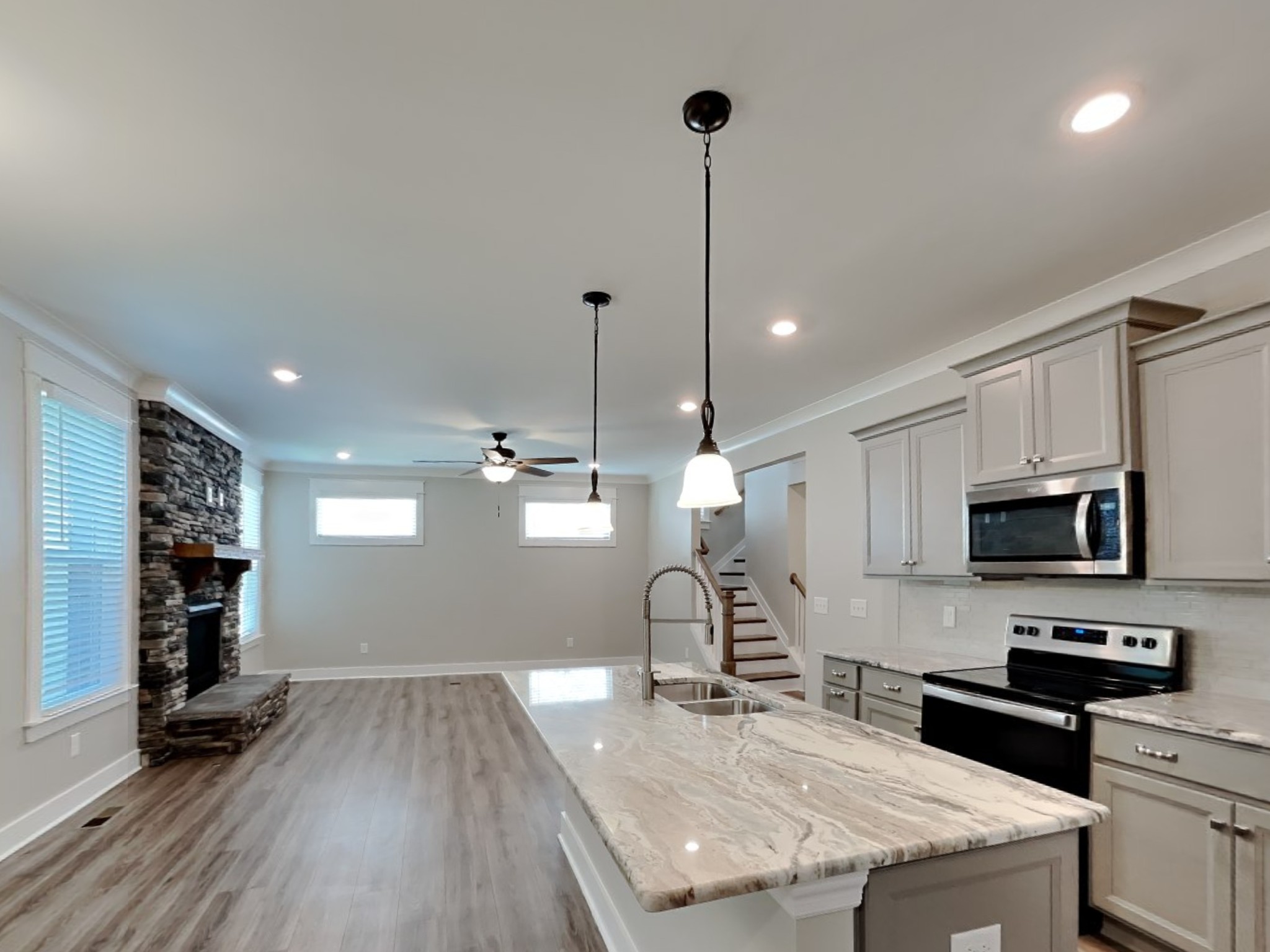 1406 Cotillion Dr Property Photo 6
