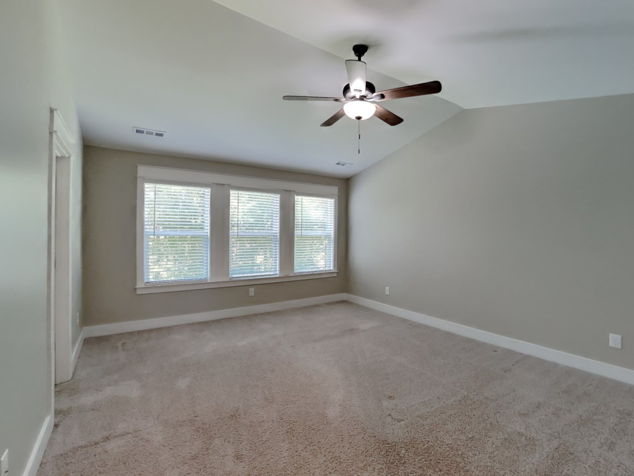 1406 Cotillion Dr Property Photo 8
