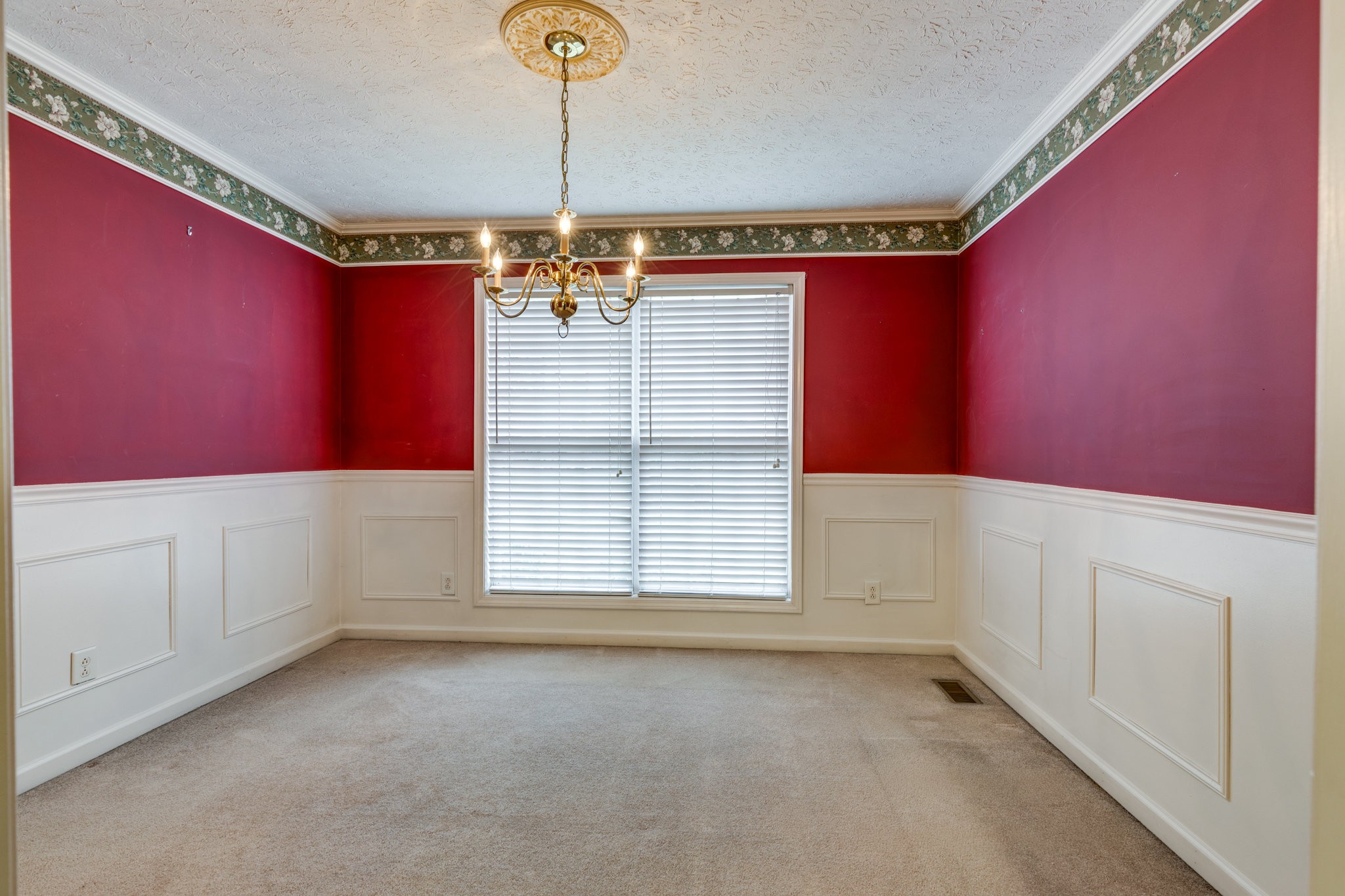 113 Megann Dr Property Photo 8