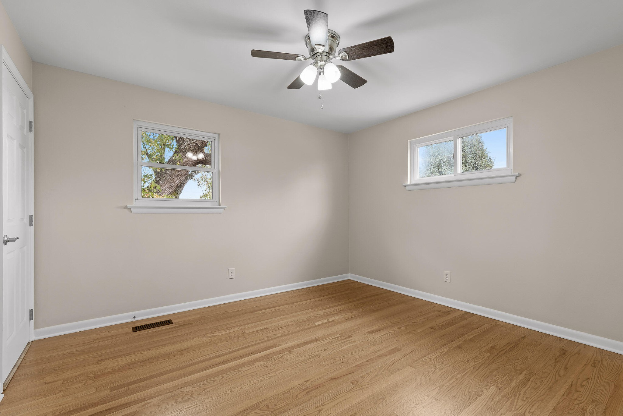 2515 Sharron Drive Property Photo 17