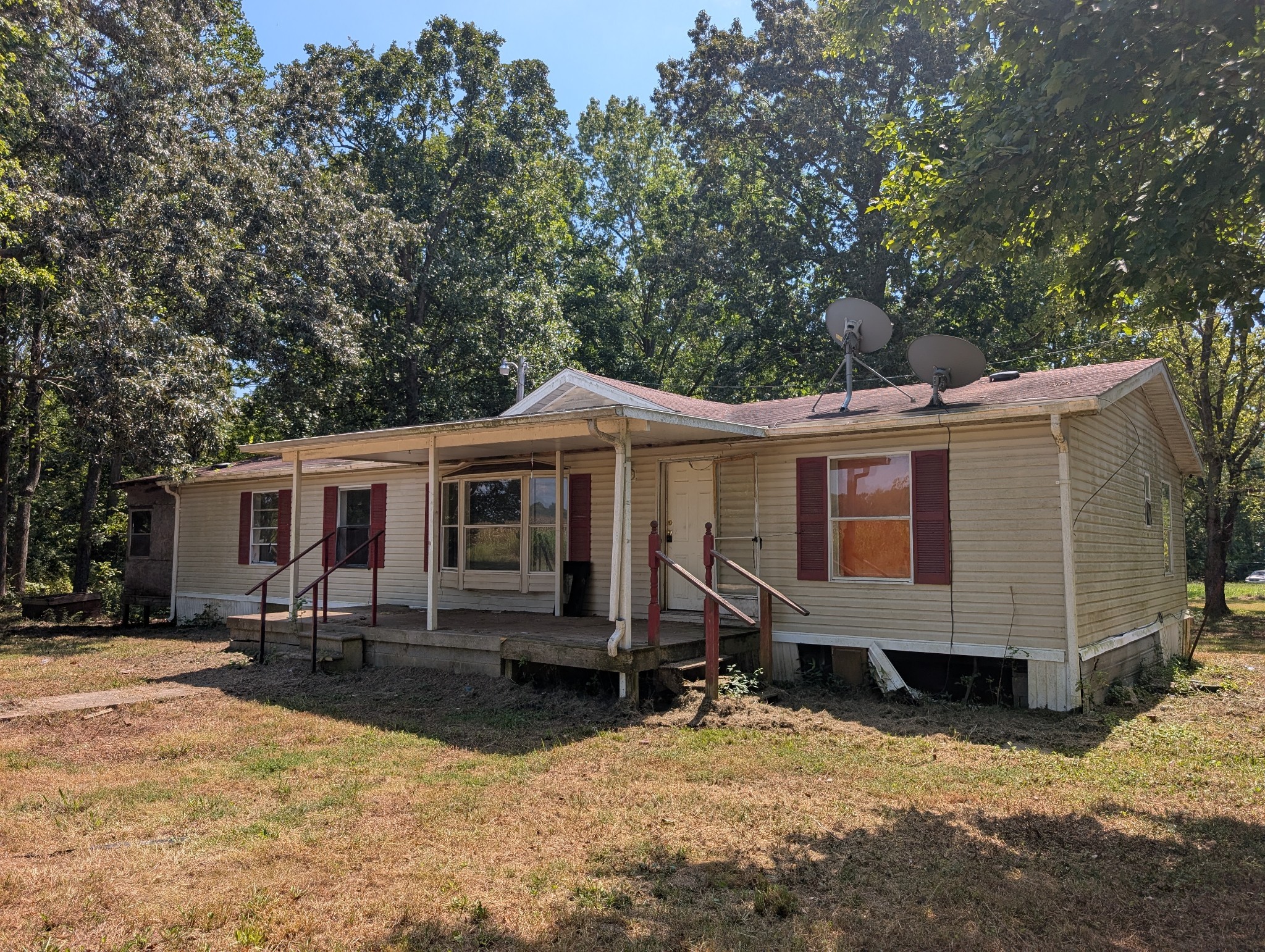 2942 Ridge Rd Property Photo 1