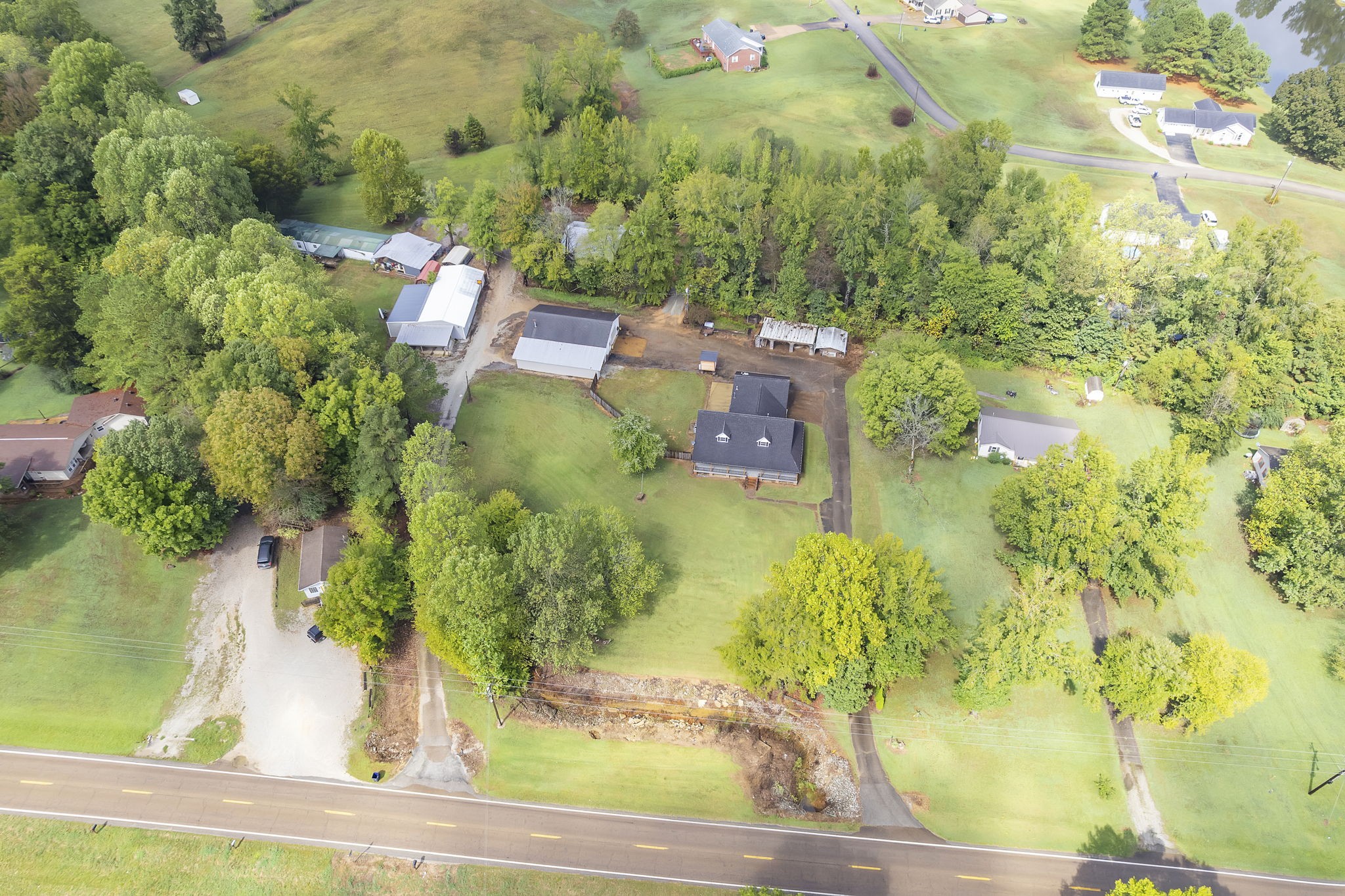 9475 Highway 100 Property Photo 4