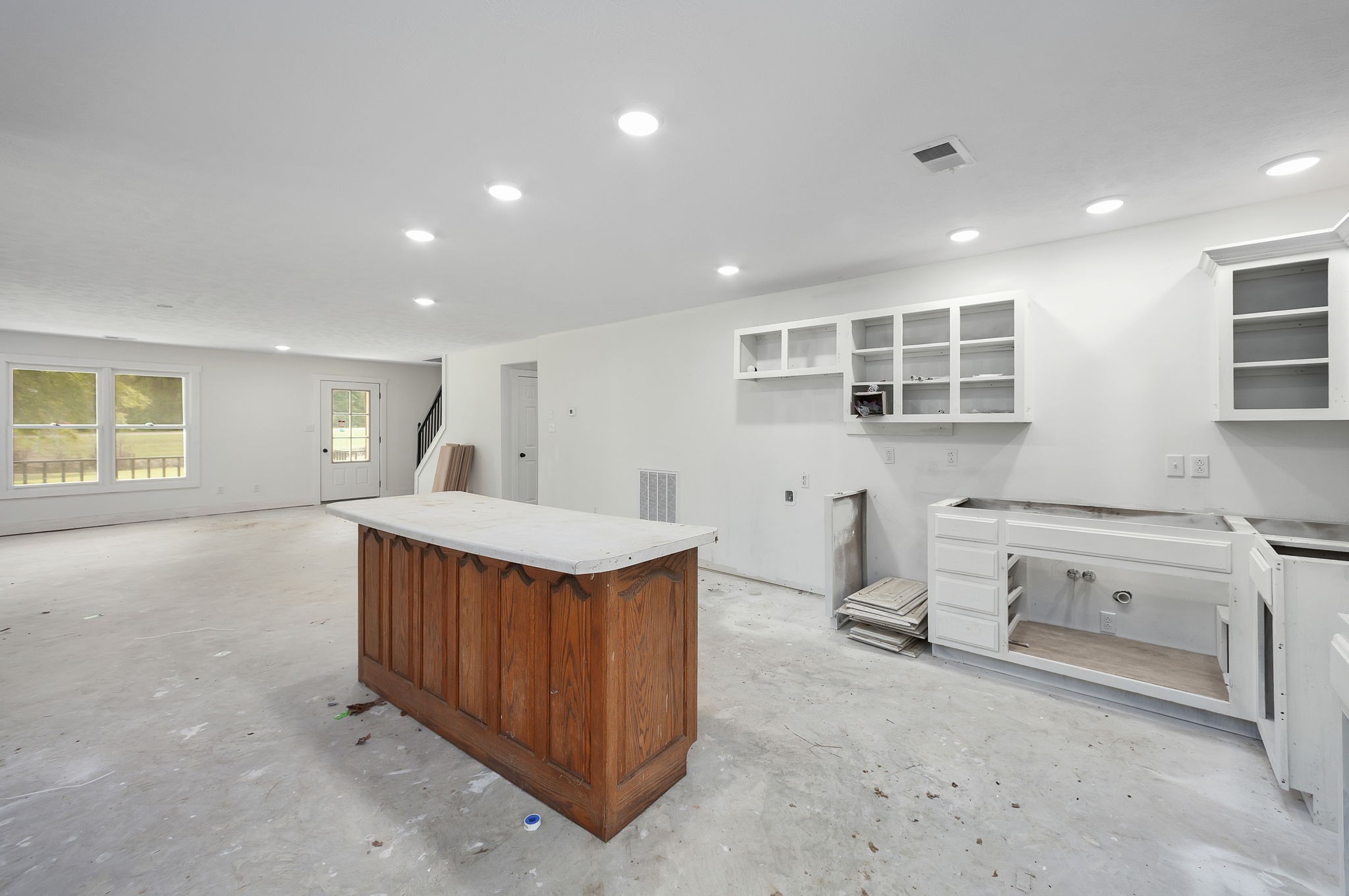 9475 Highway 100 Property Photo 7