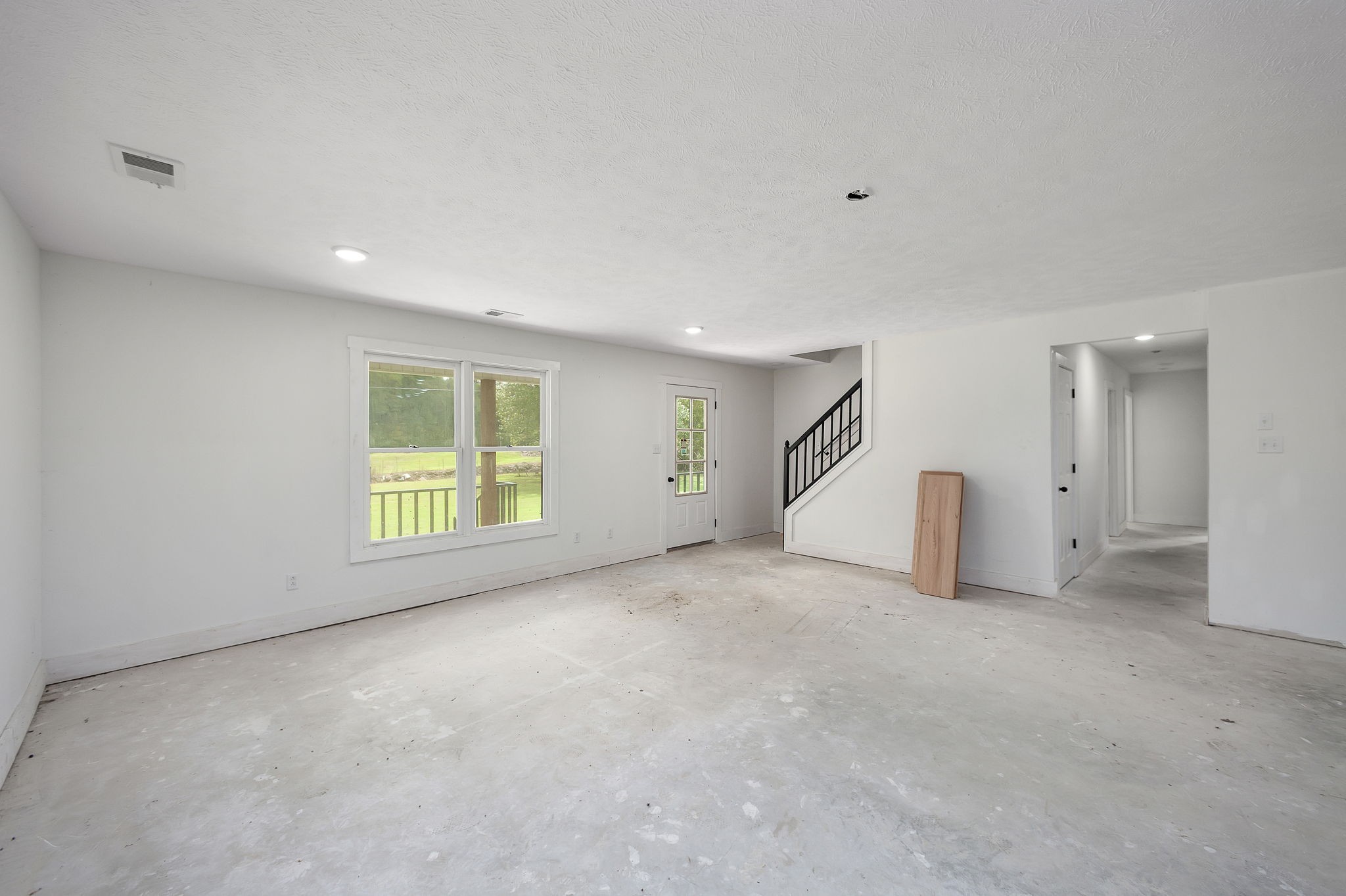 9475 Highway 100 Property Photo 10