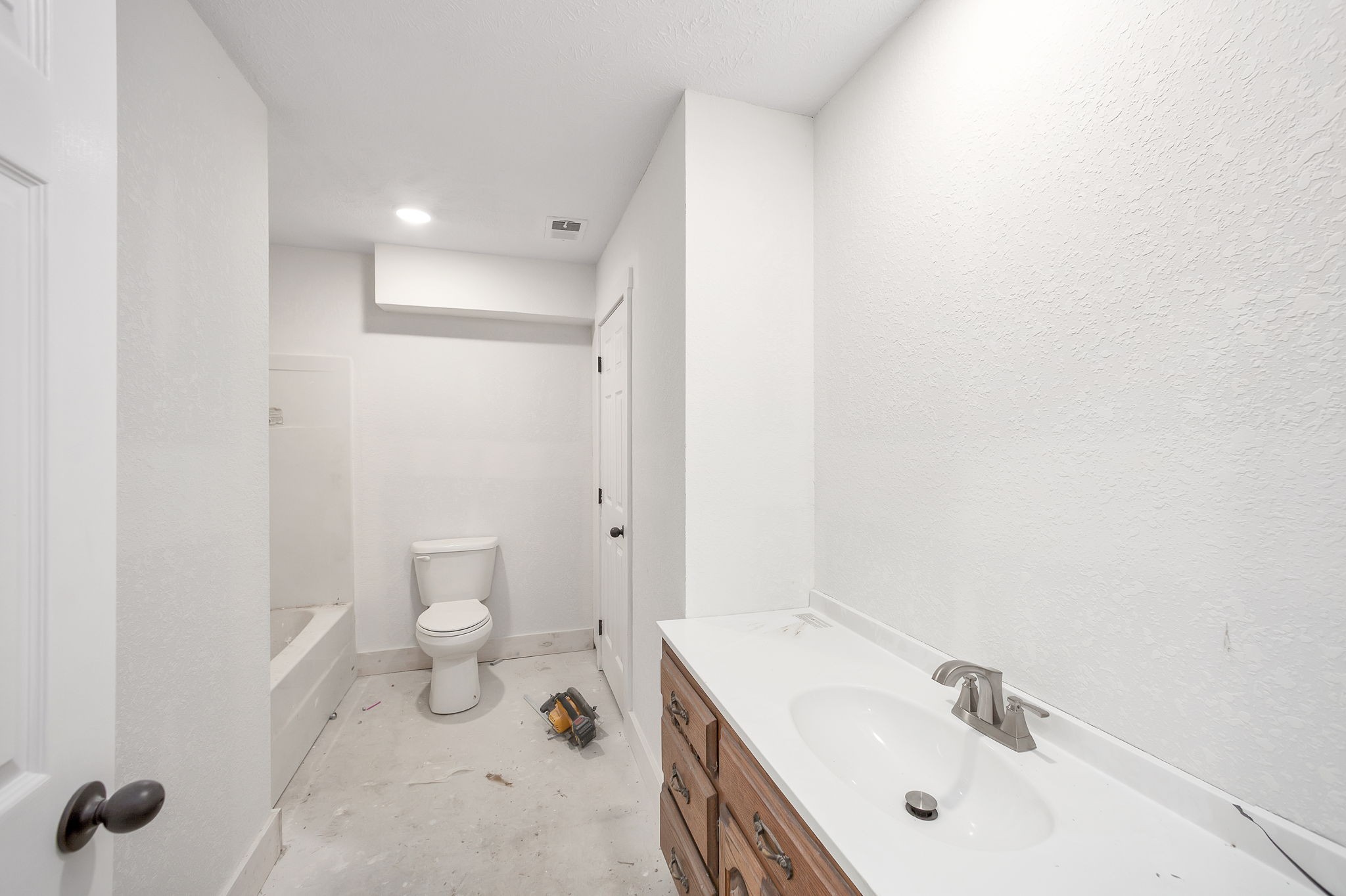 9475 Highway 100 Property Photo 12