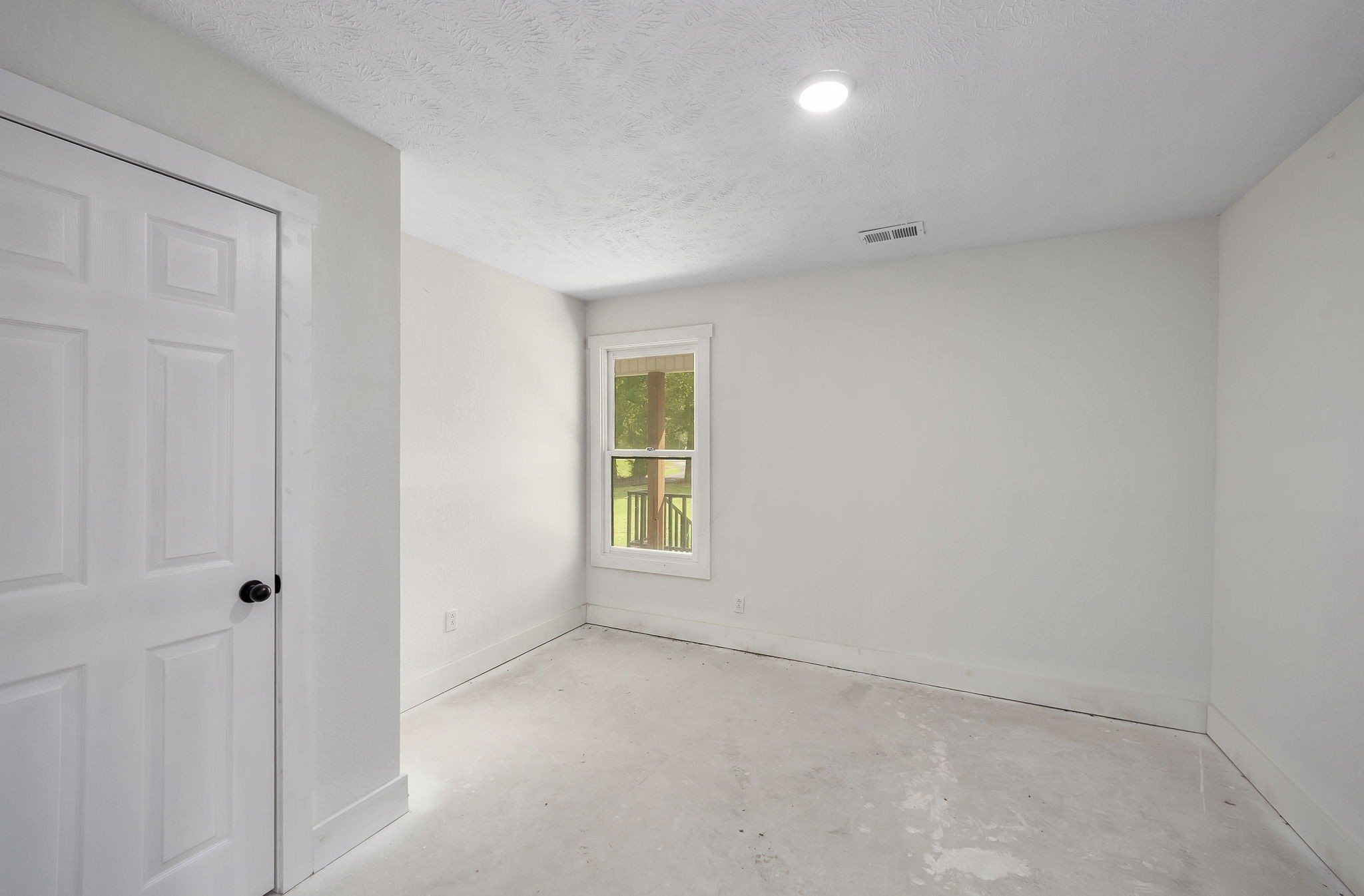 9475 Highway 100 Property Photo 14