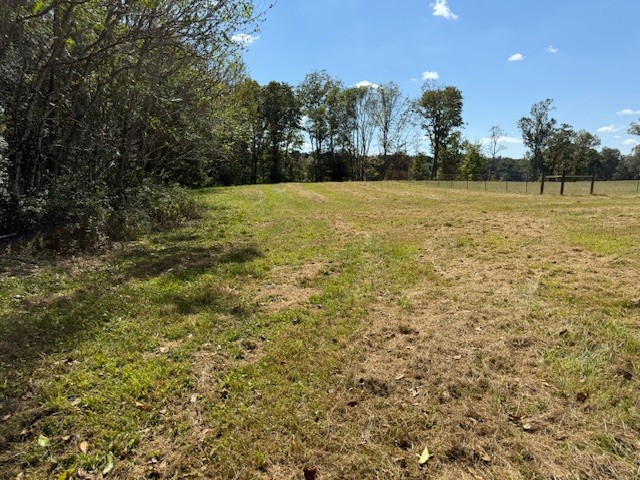 555 Smith Rd Property Photo 22