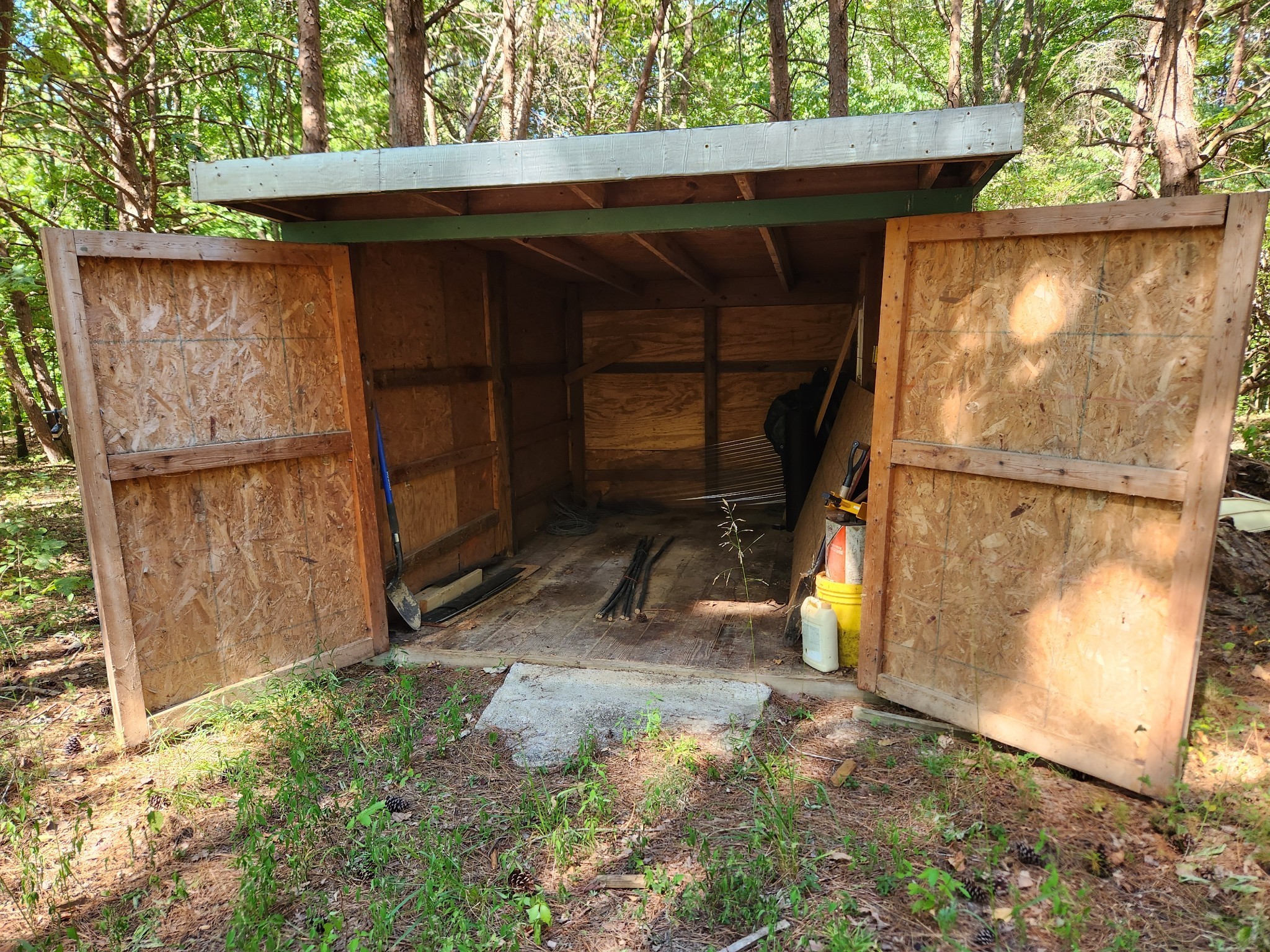 138 Vaughn Rd Property Photo 13