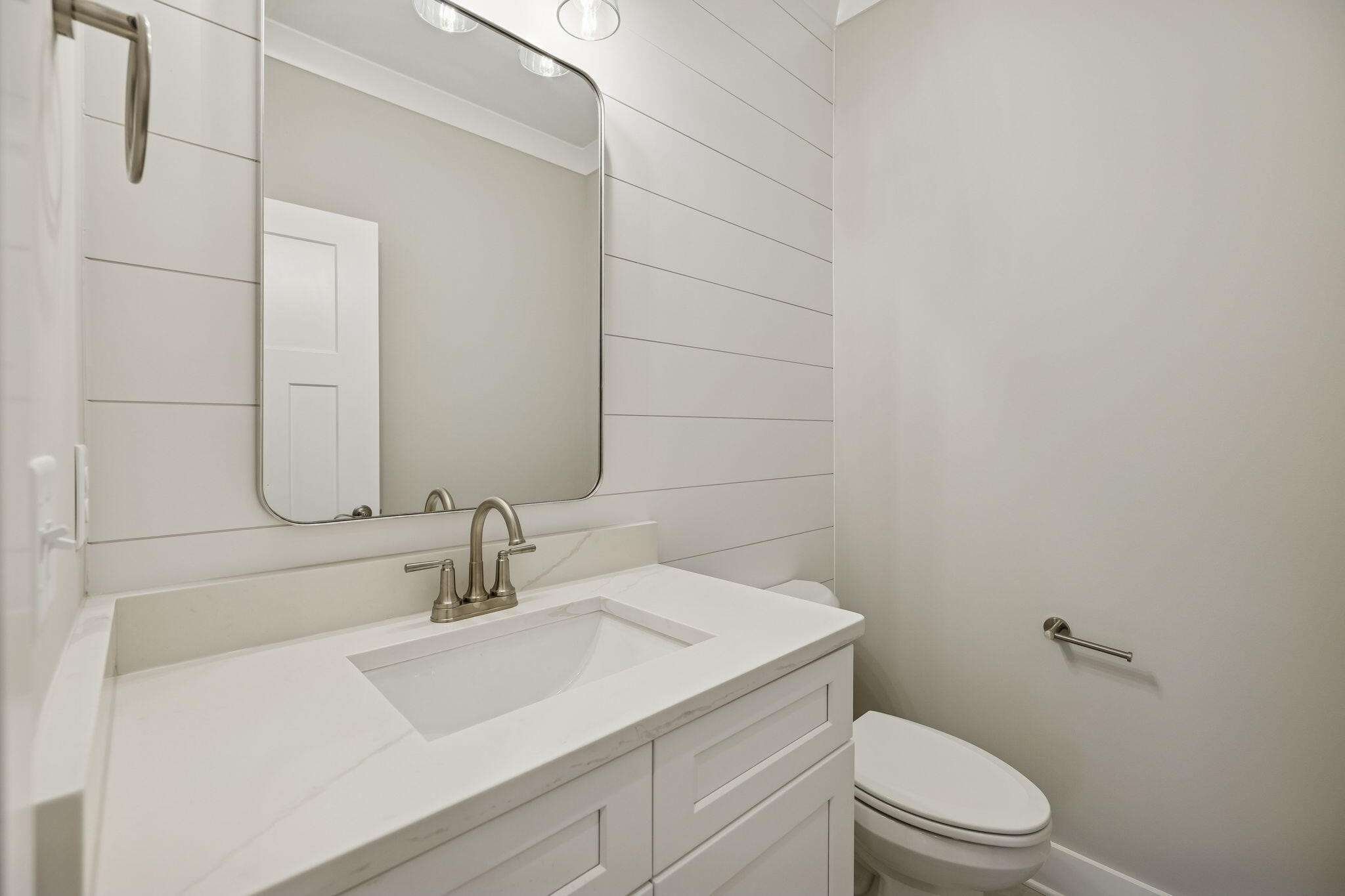 5211 Nw Baylor Street Property Photo 28