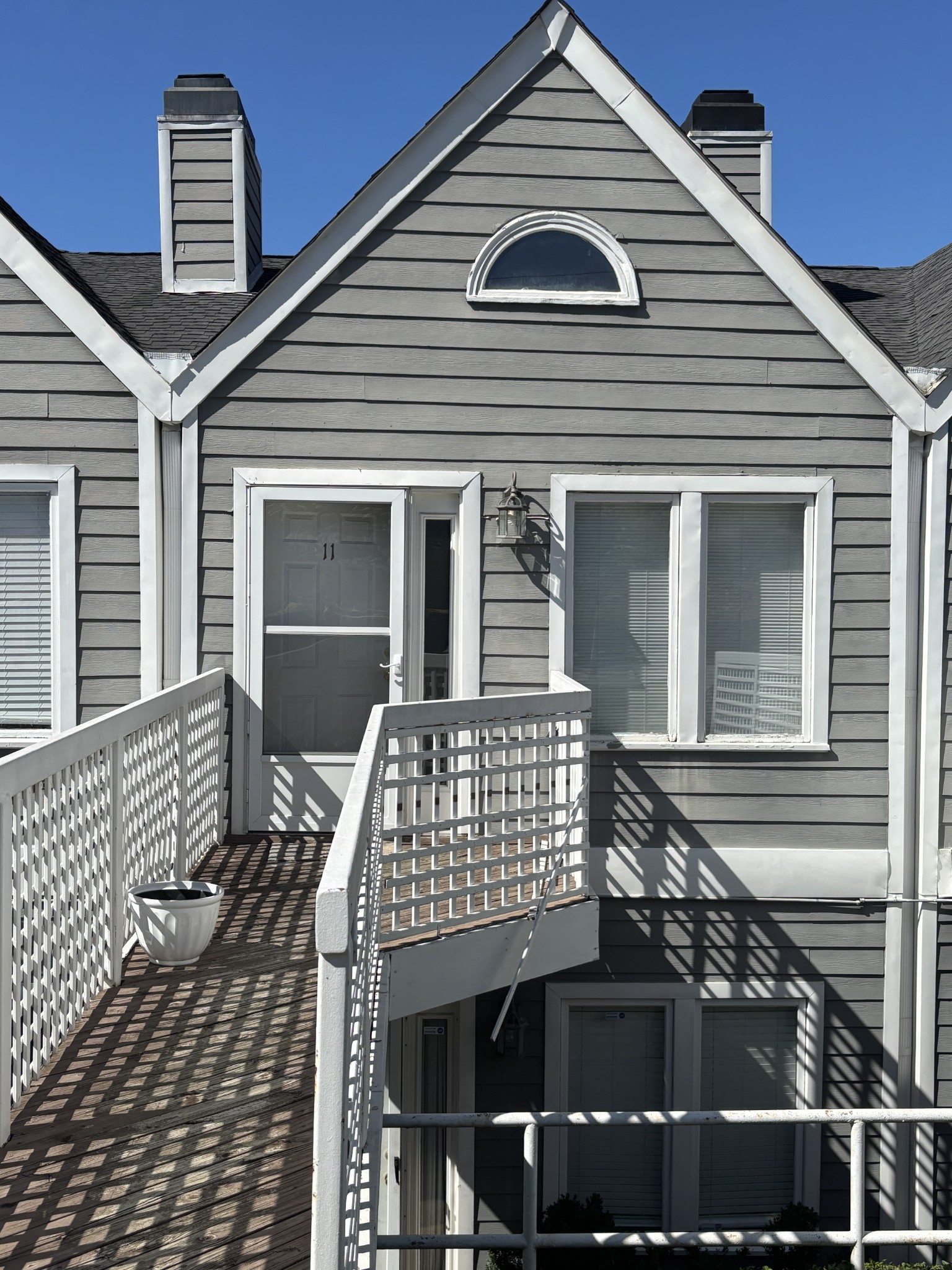 3204 W End Cir Property Photo 1